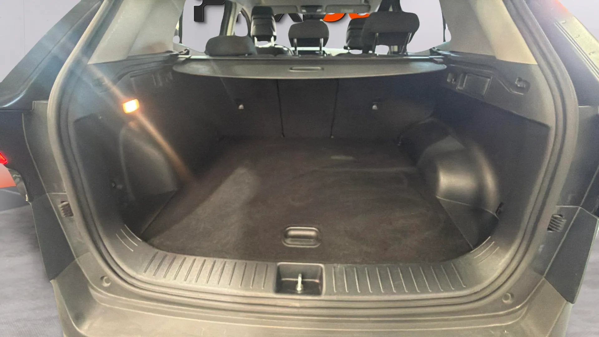 Kia Sportage 1.6 T-GDi HEV Drive 4x2 - foto 22