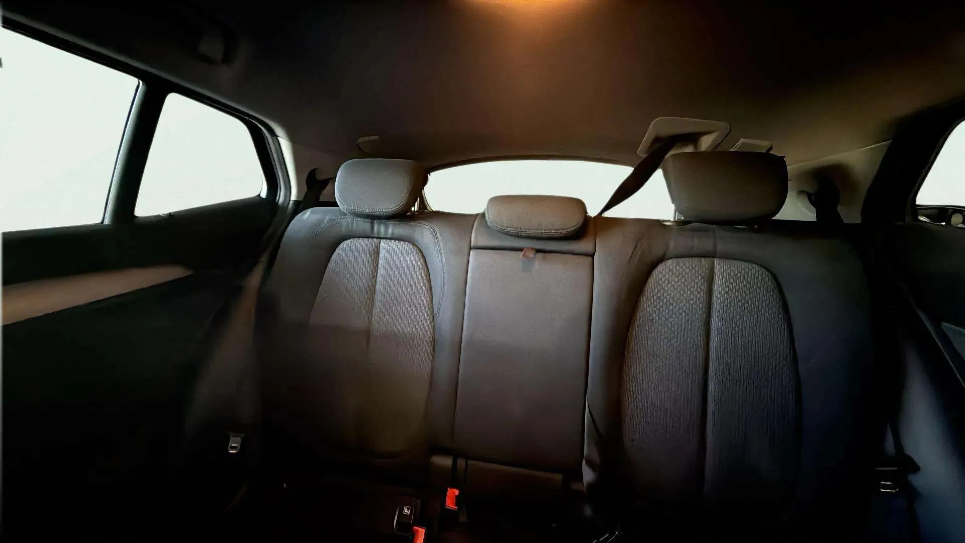 BMW X2 sDrive18i - foto 14