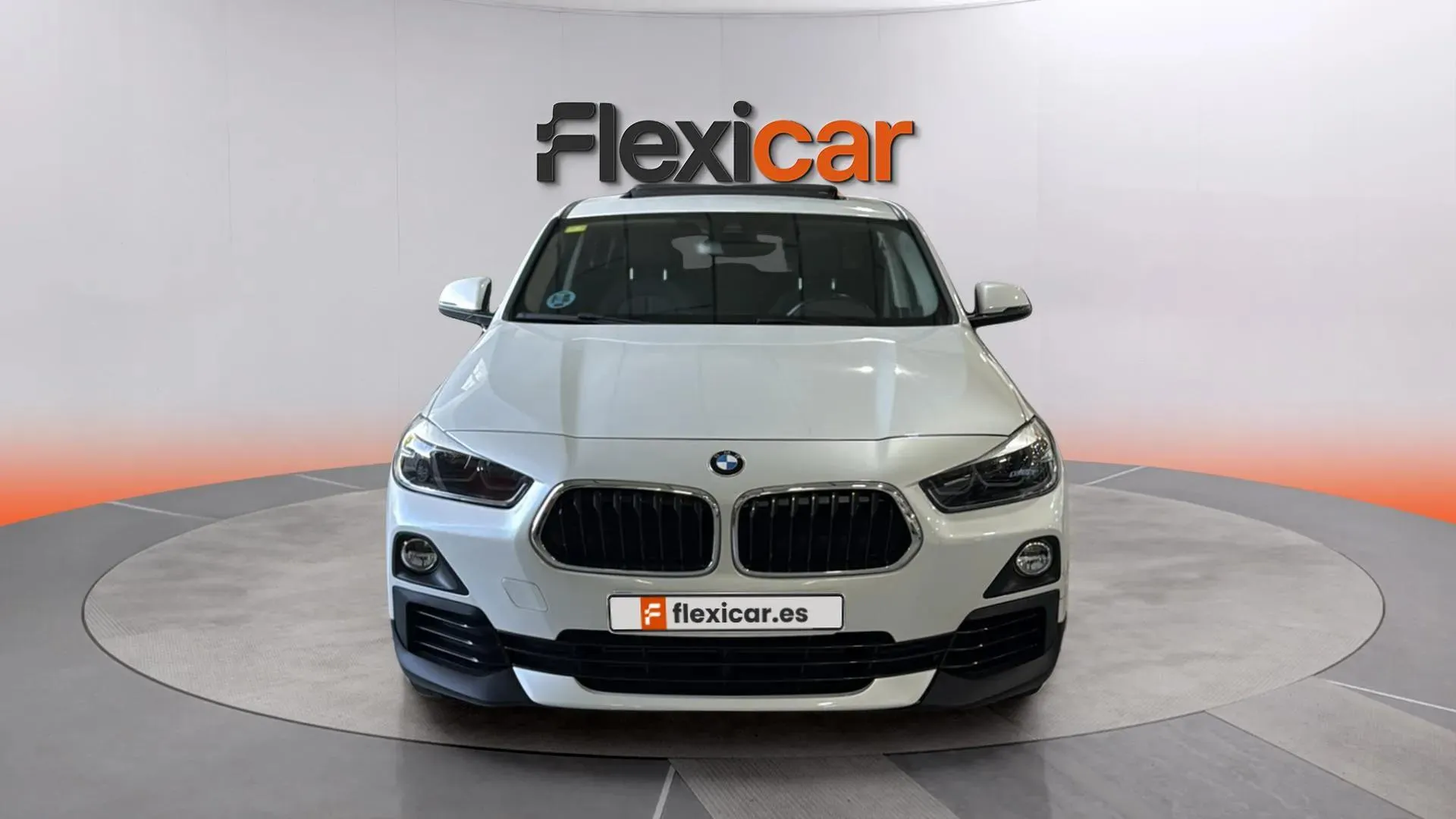 BMW X2 sDrive18i - foto 2
