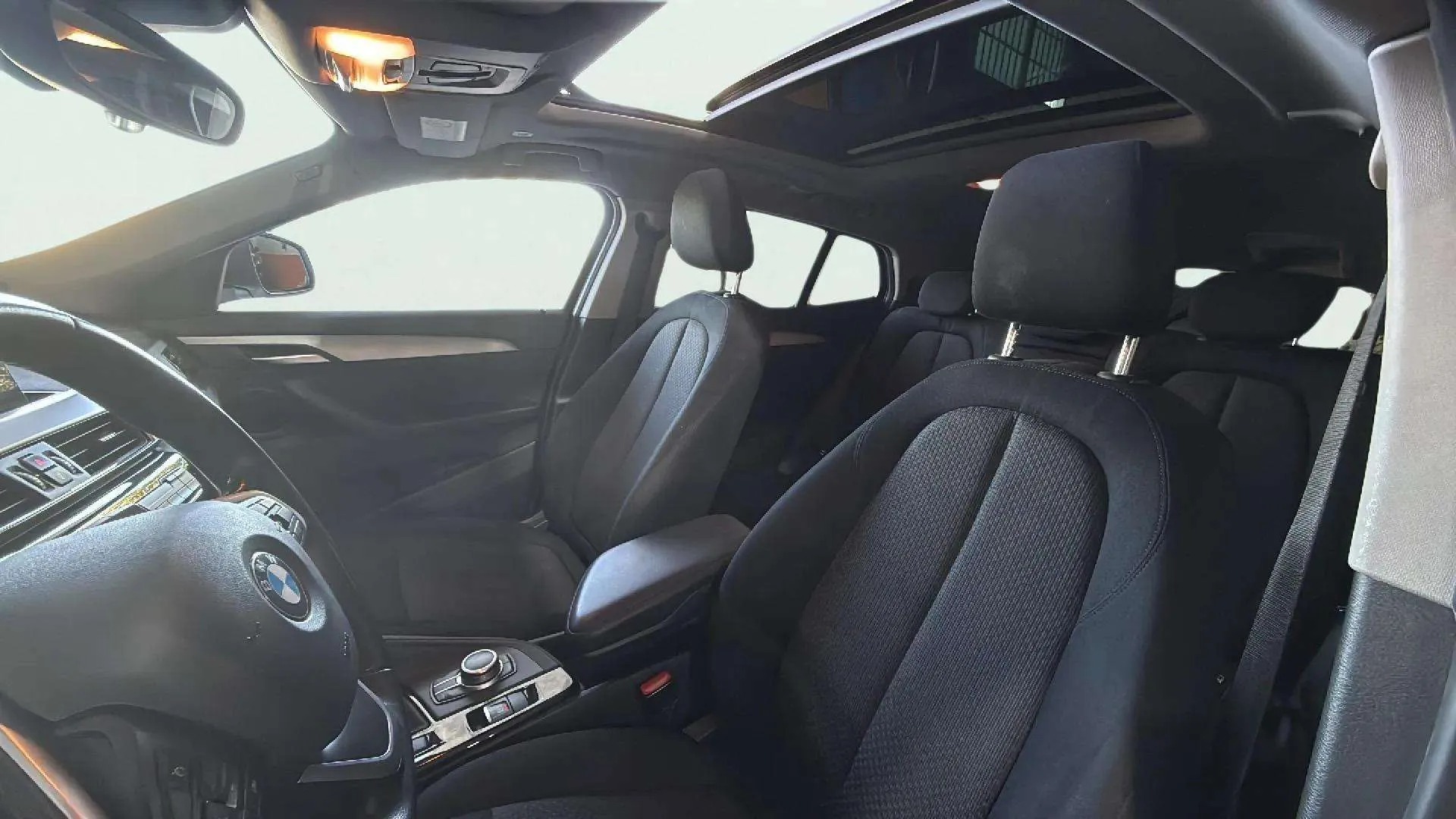 BMW X2 sDrive18i - foto 12