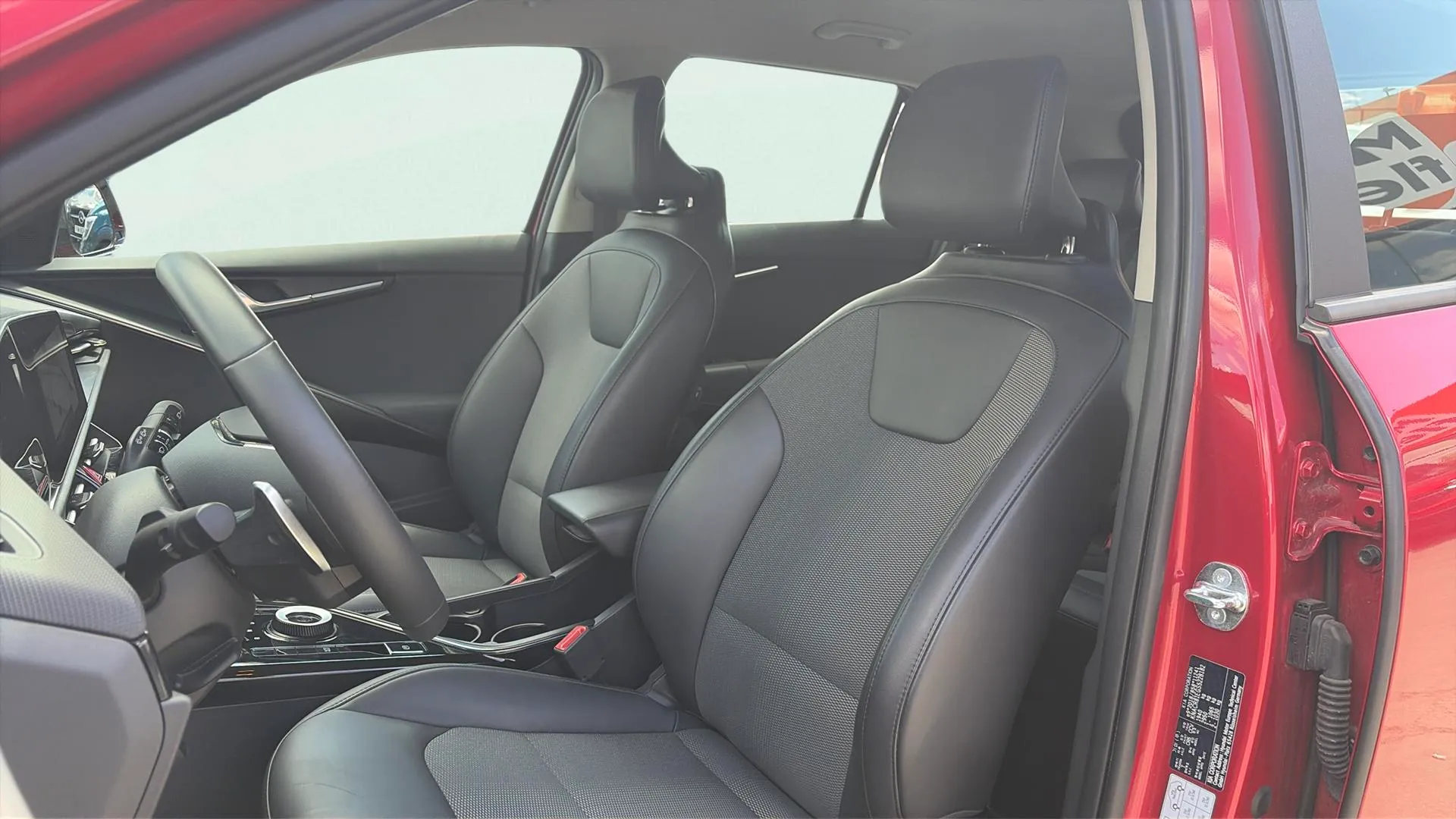 Kia Niro 1.6 GDi HEV Drive - foto 11