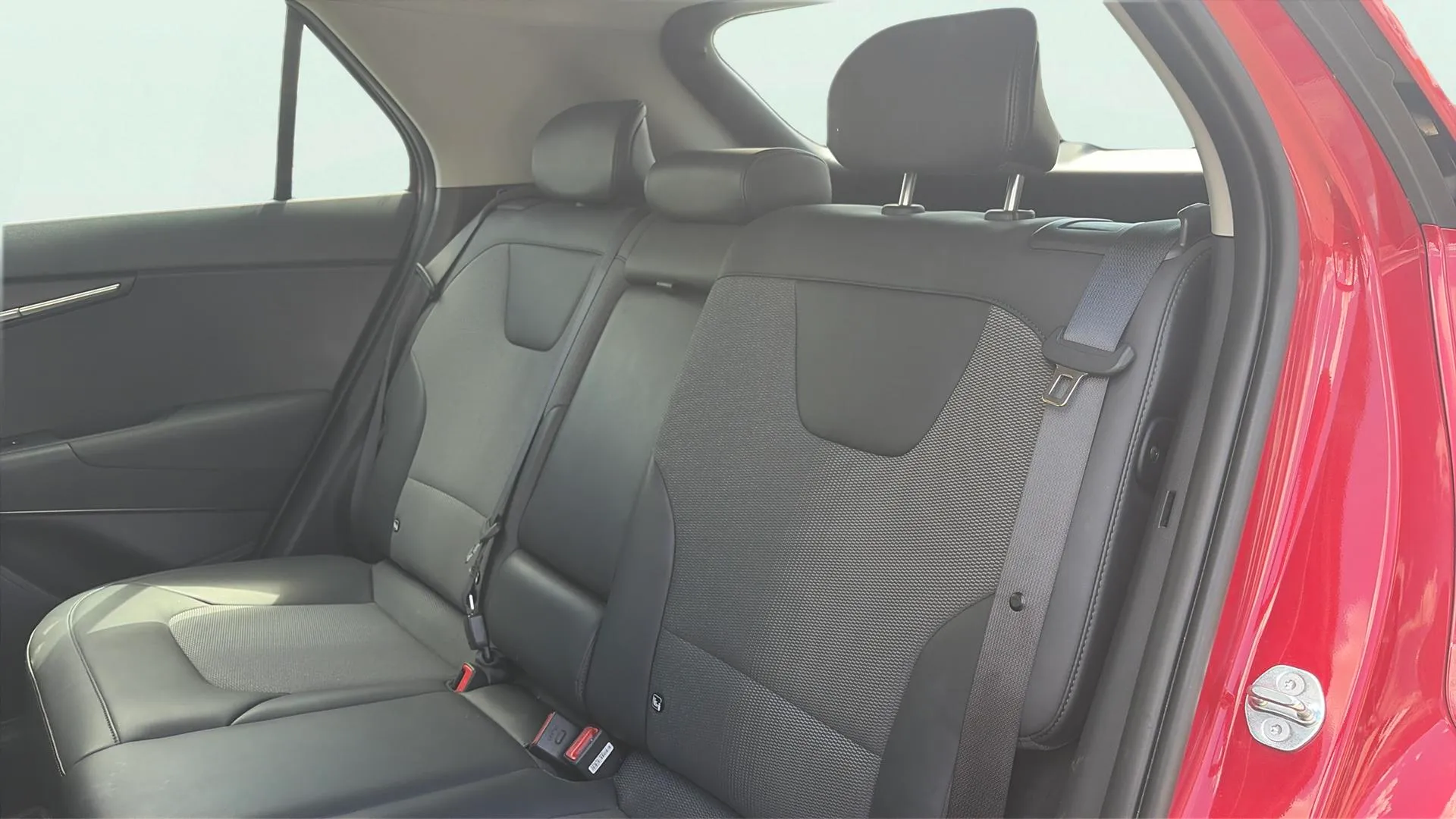 Kia Niro 1.6 GDi HEV Drive - foto 12