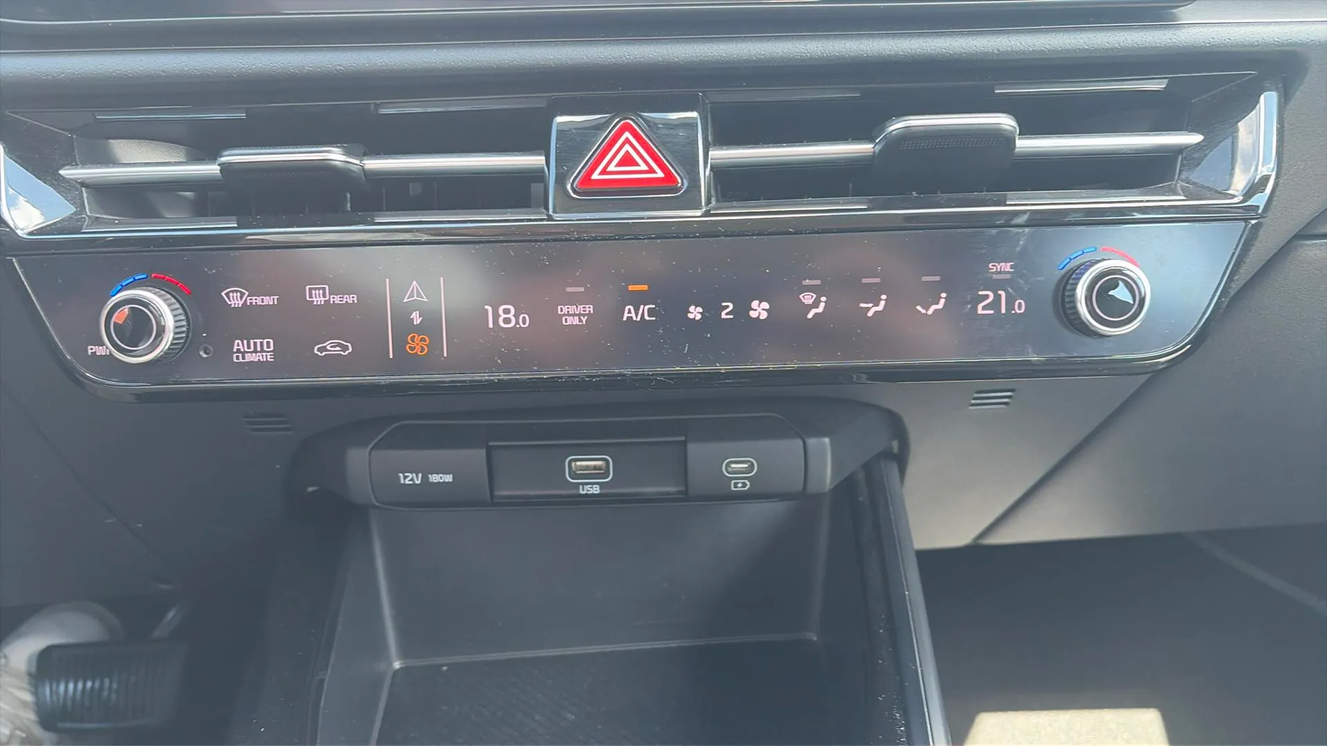 Kia Niro 1.6 GDi HEV Drive - foto 23