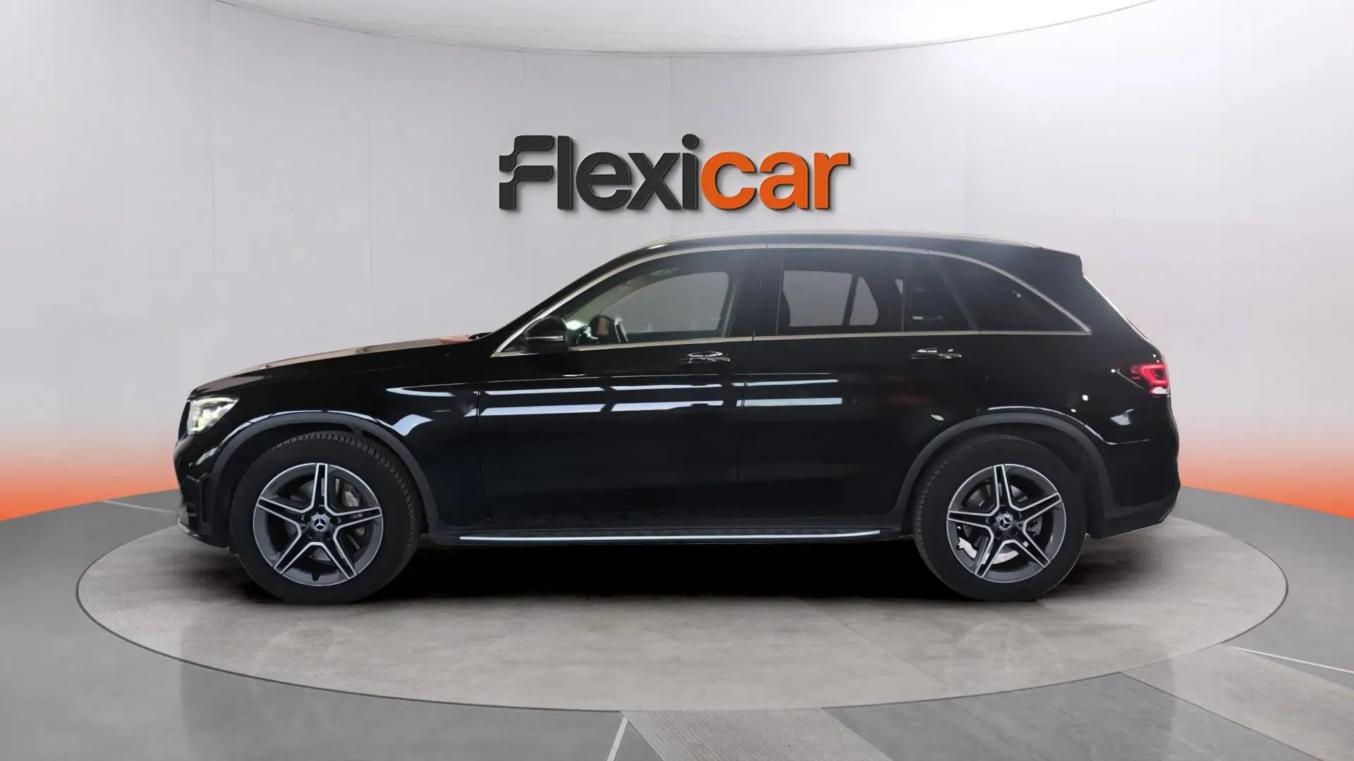 Mercedes-Benz GLC 200 4MATIC - foto 7