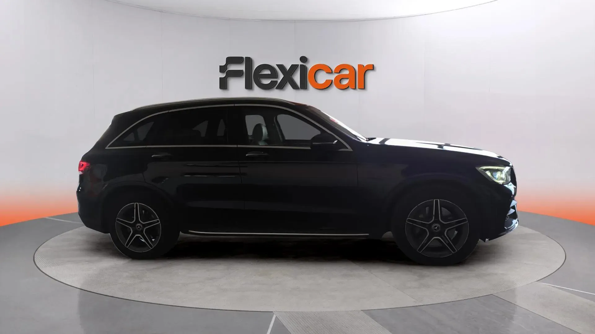 Mercedes-Benz GLC 200 4MATIC - foto 5