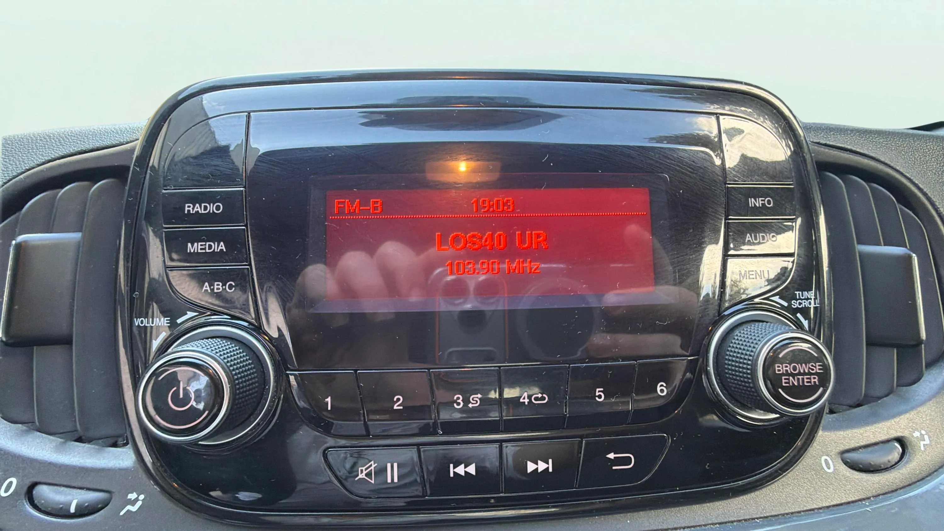 Fiat 500 Dolcevita 1.0 Hybrid - foto 20