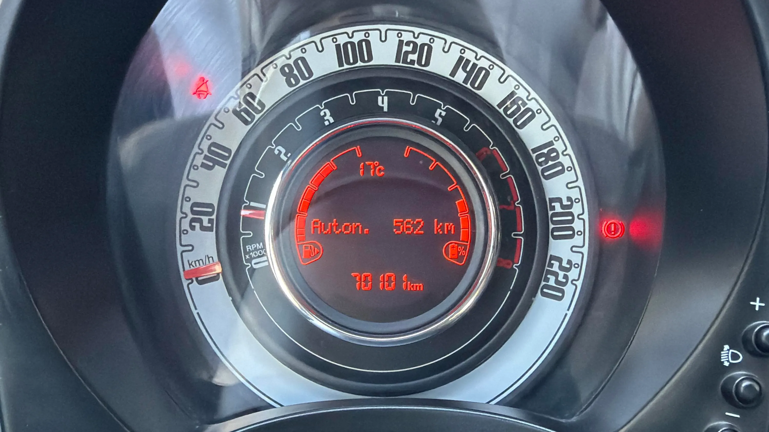 Fiat 500 Dolcevita 1.0 Hybrid - foto 12