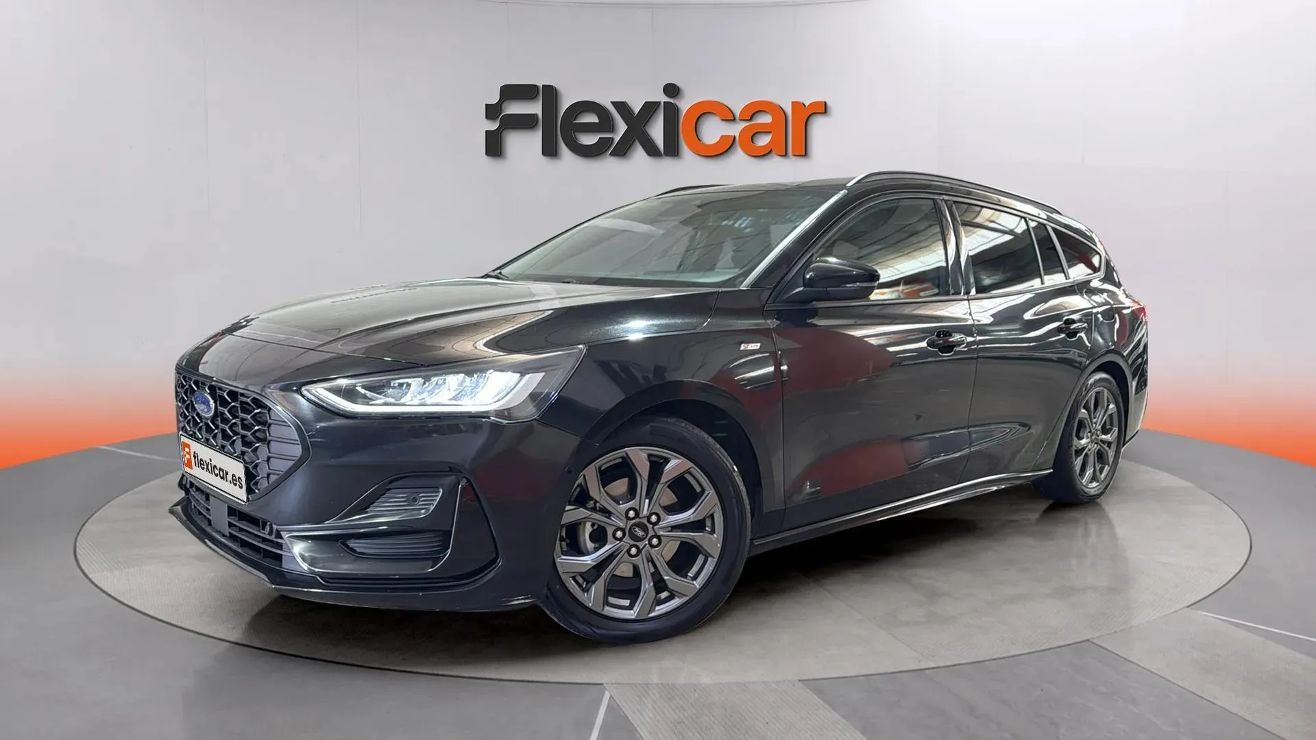 Ford Focus 1.0 EcoBoost MHEV ST-Line SB - foto 3