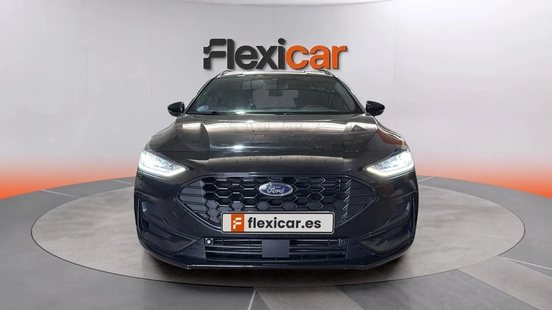 Ford Focus 1.0 EcoBoost MHEV ST-Line SB - foto 2