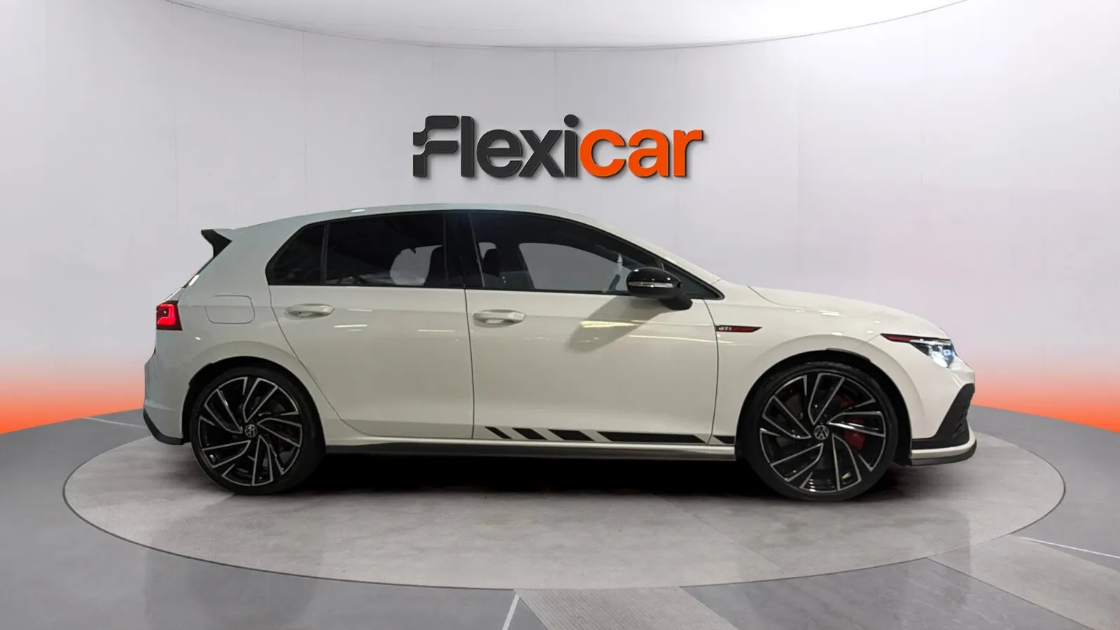 Volkswagen Golf GTI Clubsport 2.0 TSI DSG - foto 2