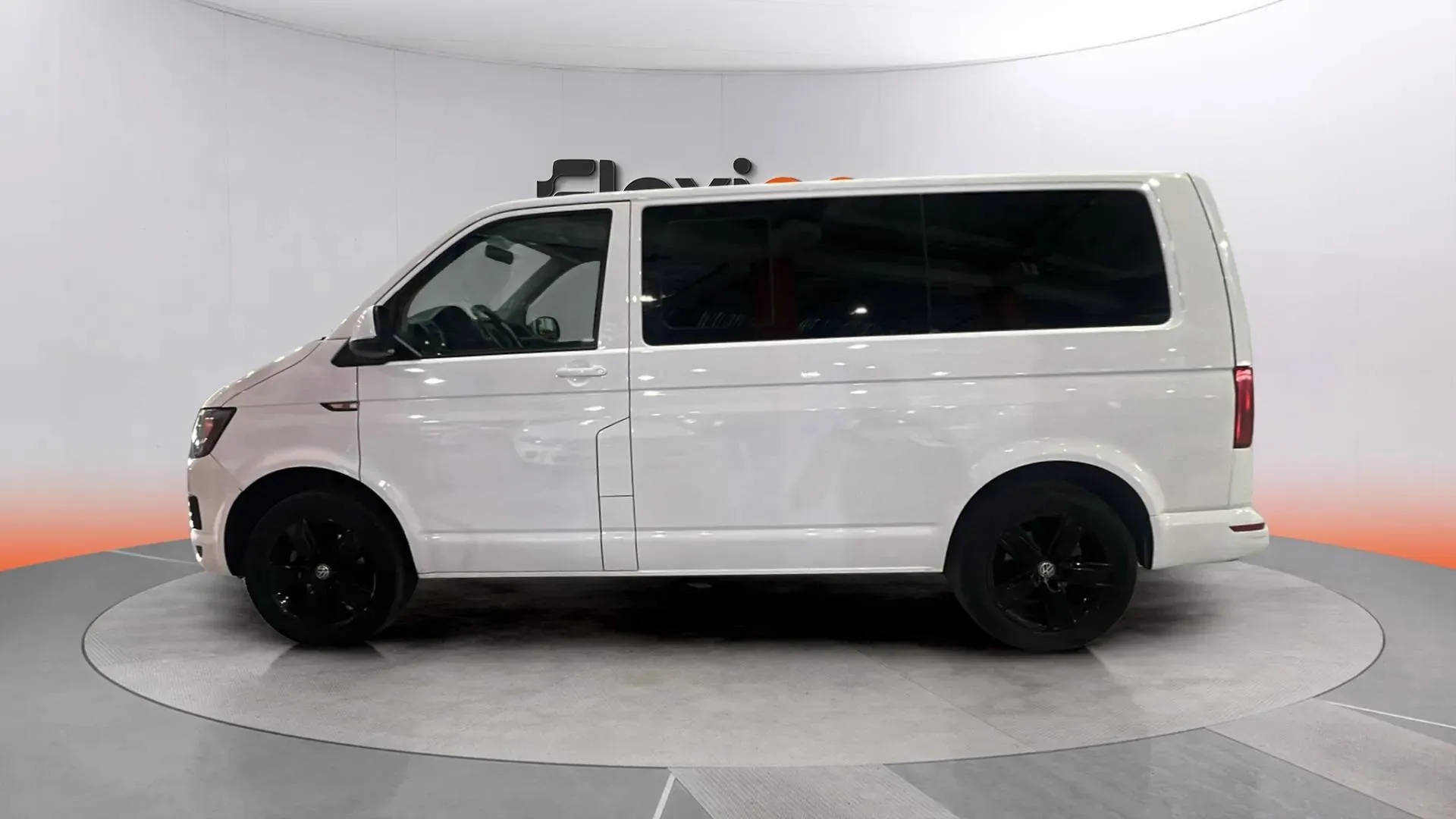 Volkswagen Caravelle Corto 2.0 TDI BMT DSG - foto 4