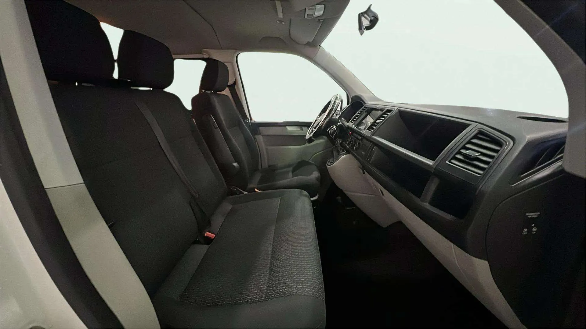 Volkswagen Caravelle Corto 2.0 TDI BMT DSG - foto 14