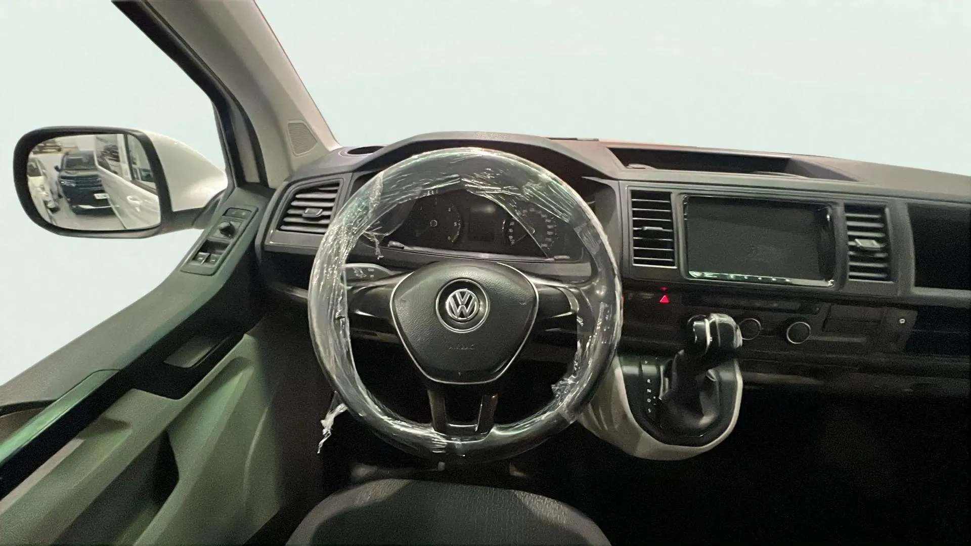 Volkswagen Caravelle Corto 2.0 TDI BMT DSG - foto 12