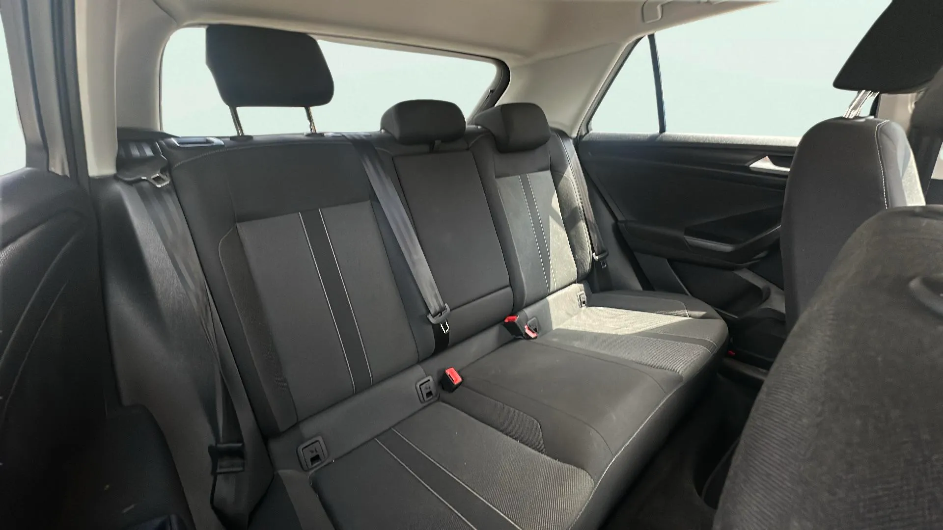 Volkswagen T-Roc Life 1.5 TSI - foto 19
