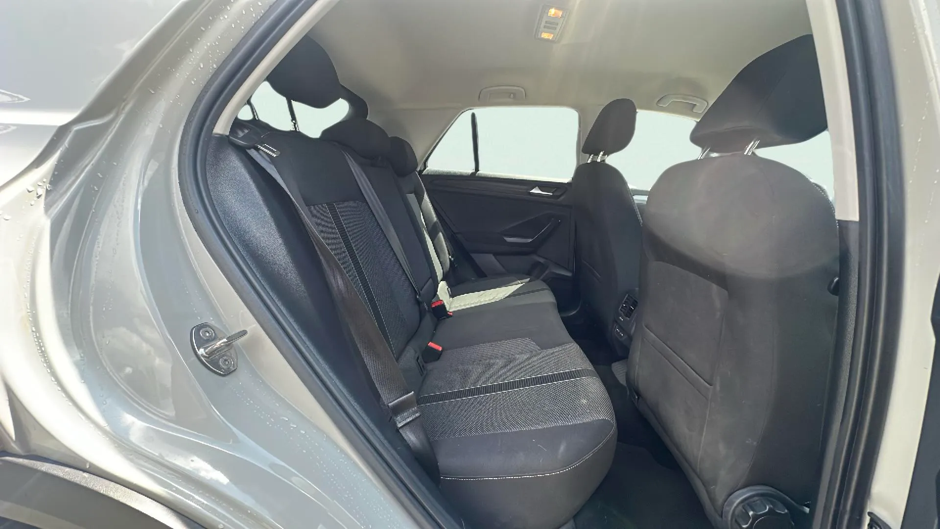 Volkswagen T-Roc Life 1.5 TSI - foto 18