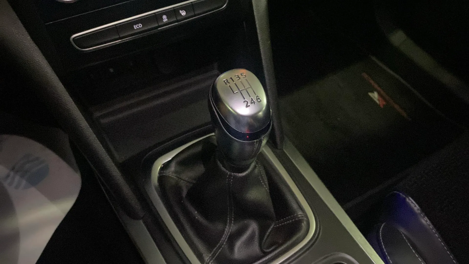 Renault Mégane Zen Energy TCe - foto 25