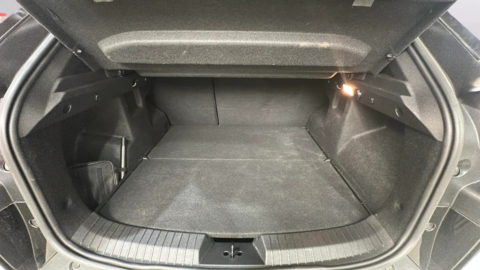Dacia Duster Essential TCe ECO-G 4x2 - foto 28