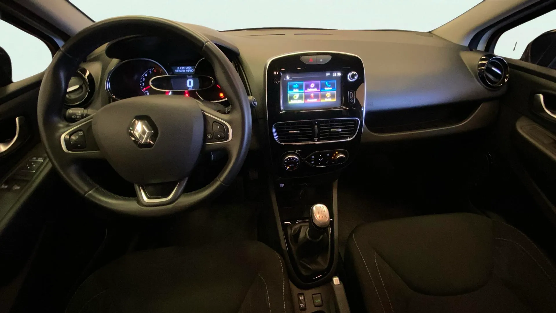 Renault Clio Sp. T. Limited TCe -18 - foto 17