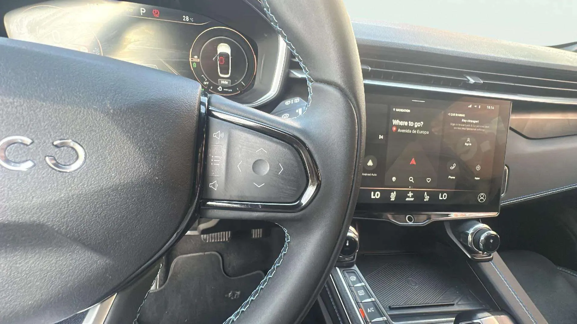 Lynk & Co 01 1.5 PHEV - foto 17