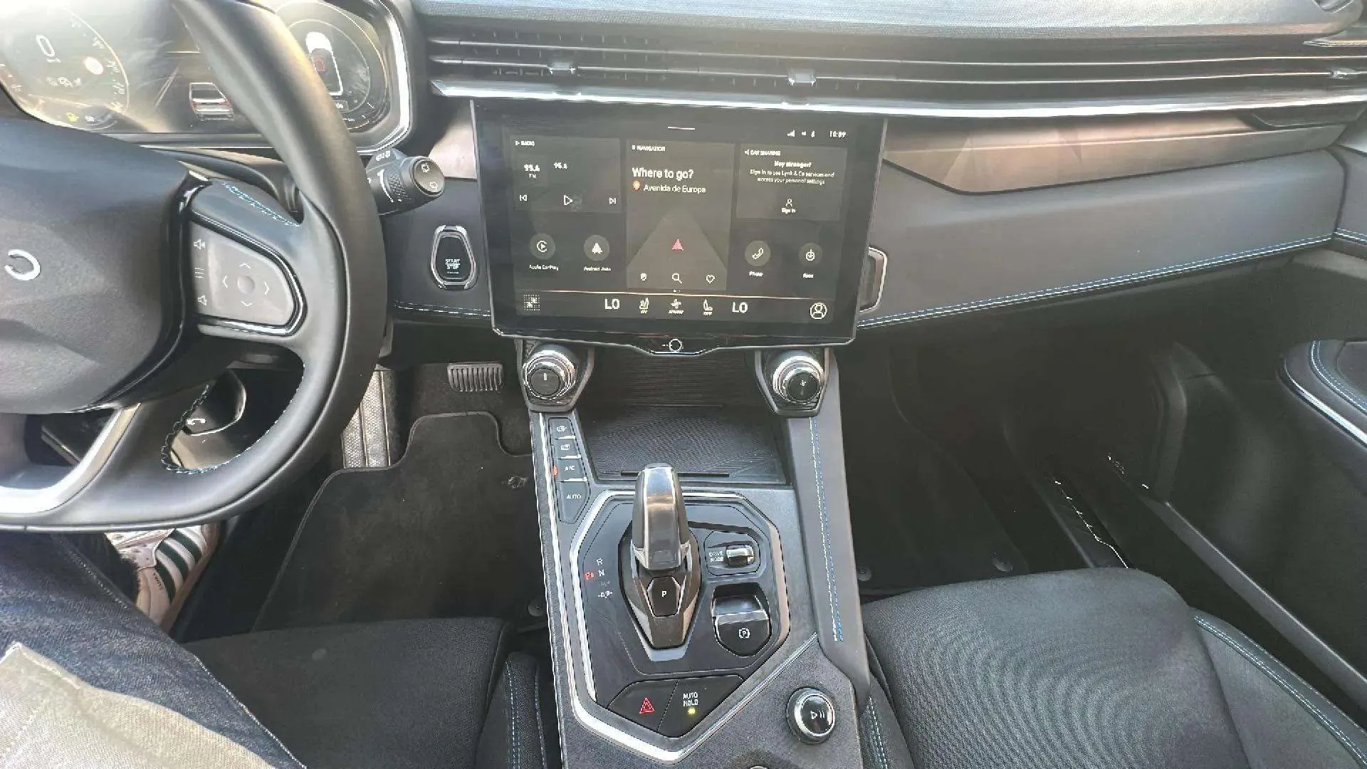 Lynk & Co 01 1.5 PHEV - foto 15