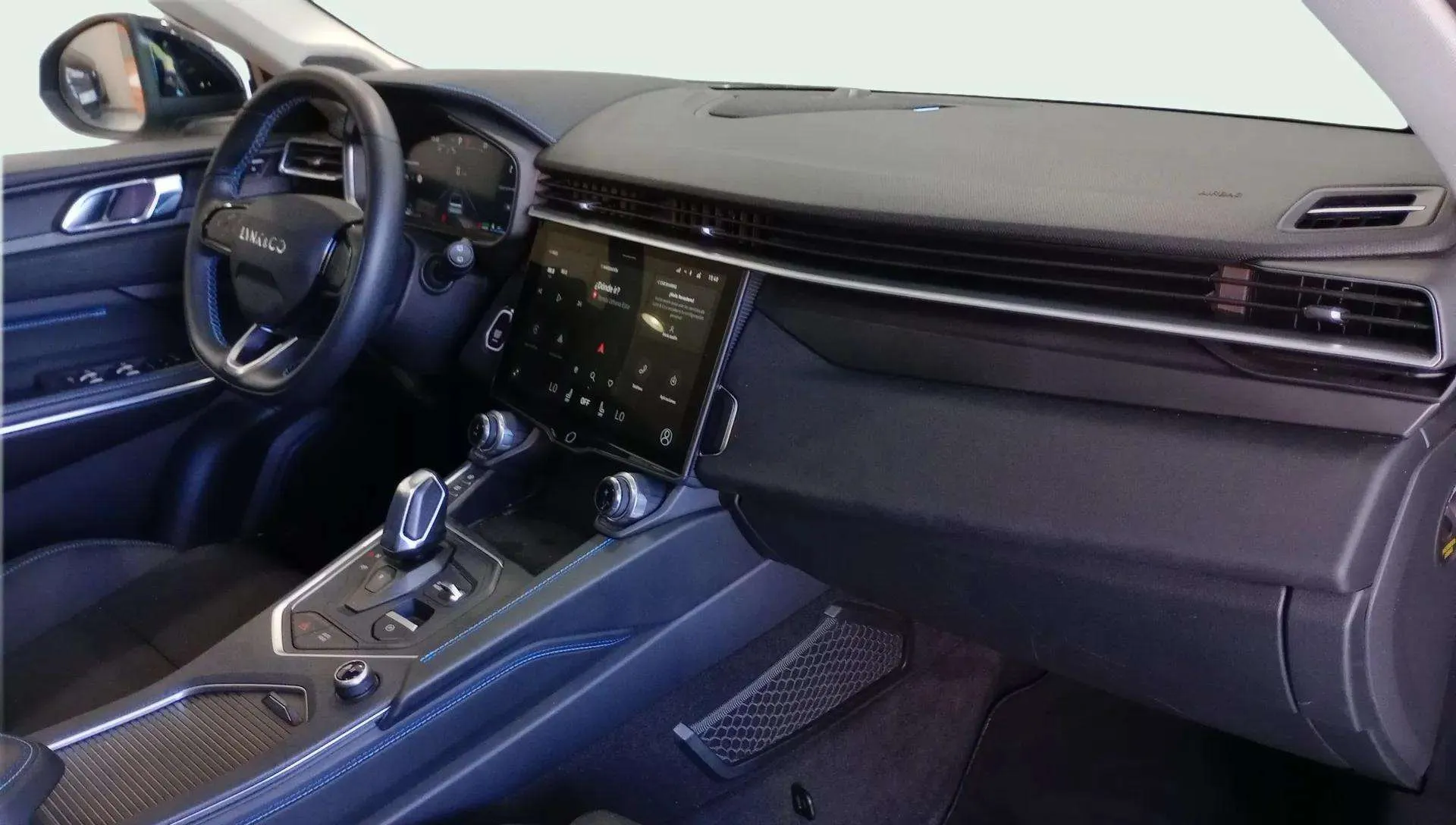 Lynk & Co 01 1.5 PHEV - foto 9