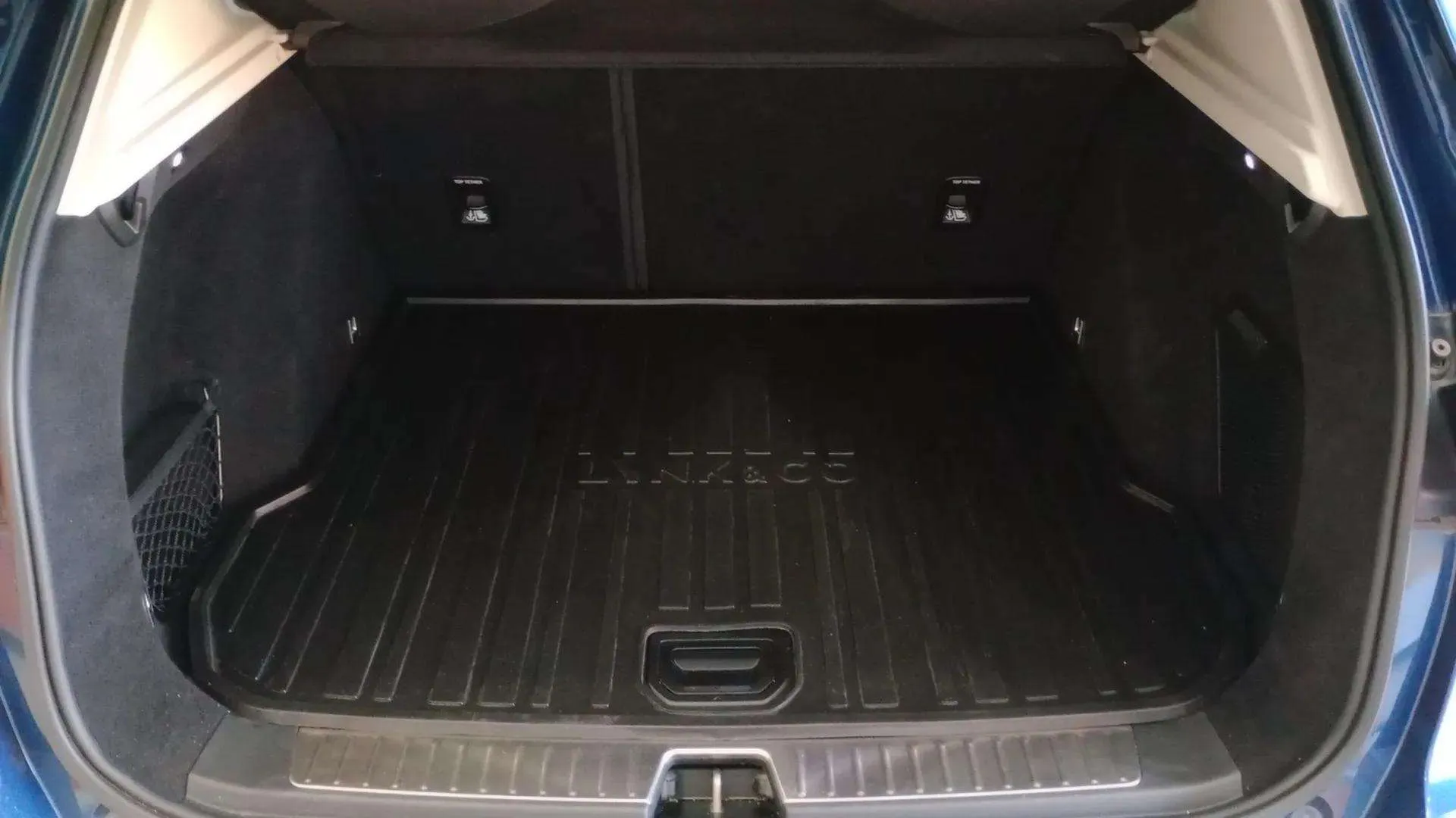 Lynk & Co 01 1.5 PHEV - foto 12