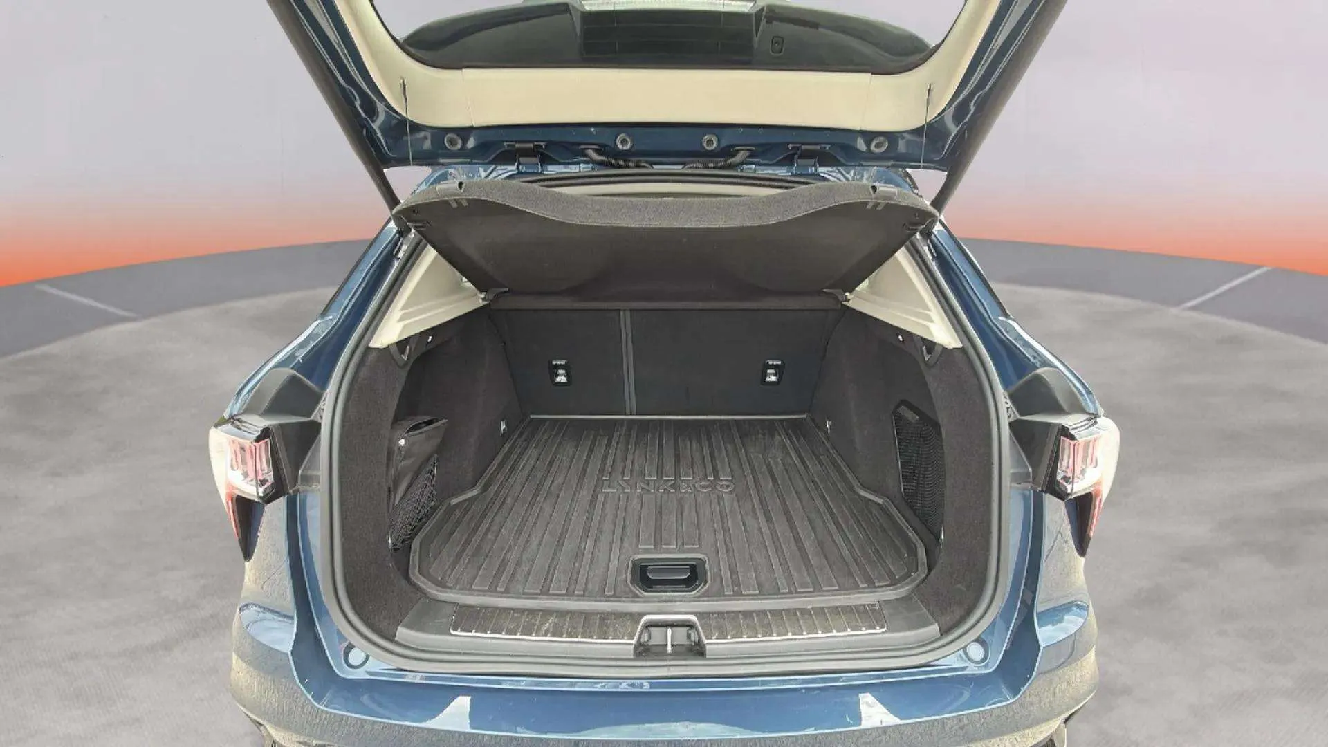 Lynk & Co 01 1.5 PHEV - foto 9