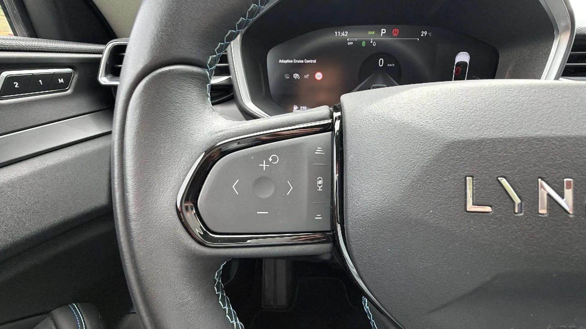 Lynk & Co 01 1.5 PHEV - foto 13