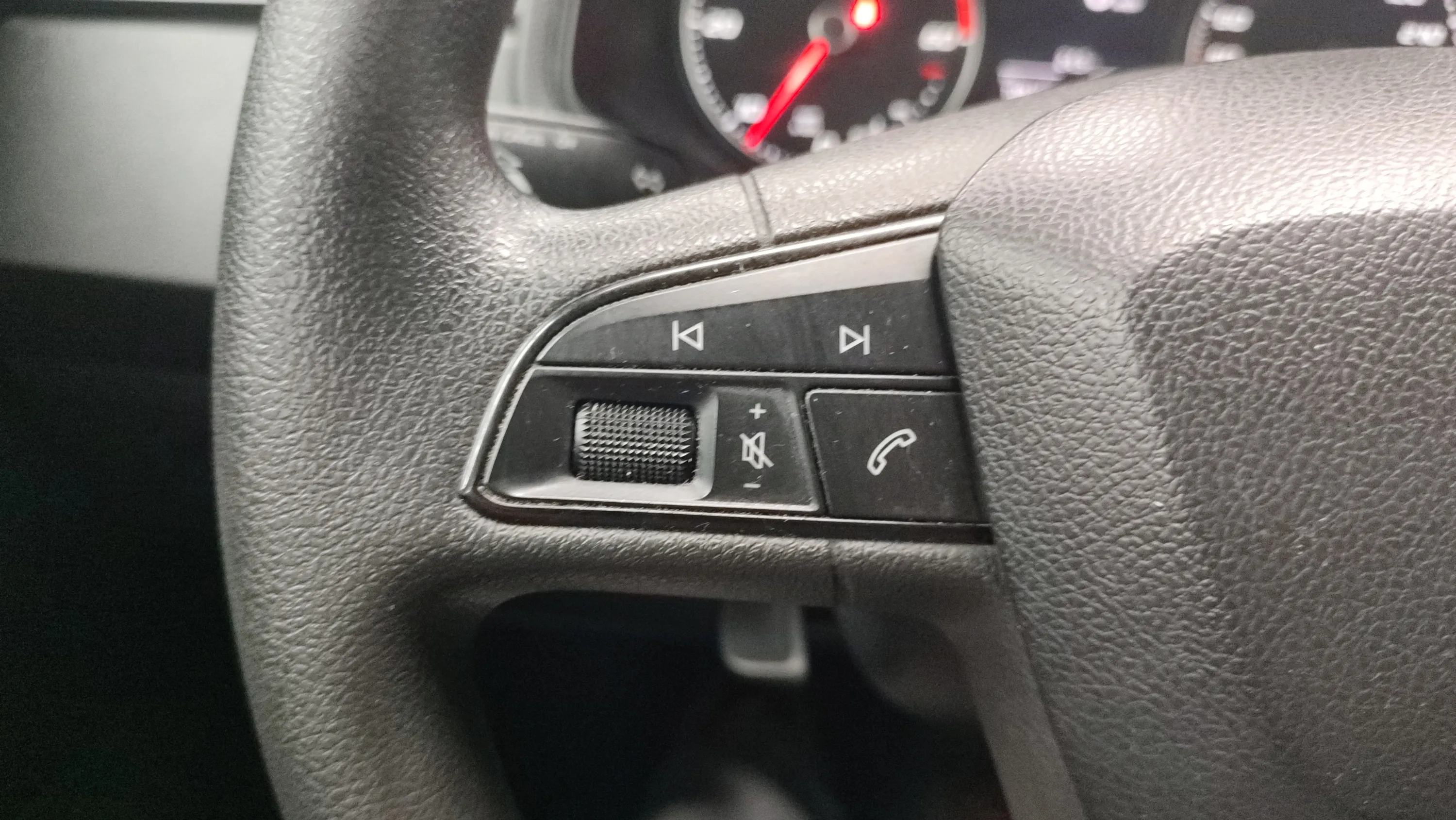 SEAT Arona 1.6 TDI Reference Plus Eco - foto 13