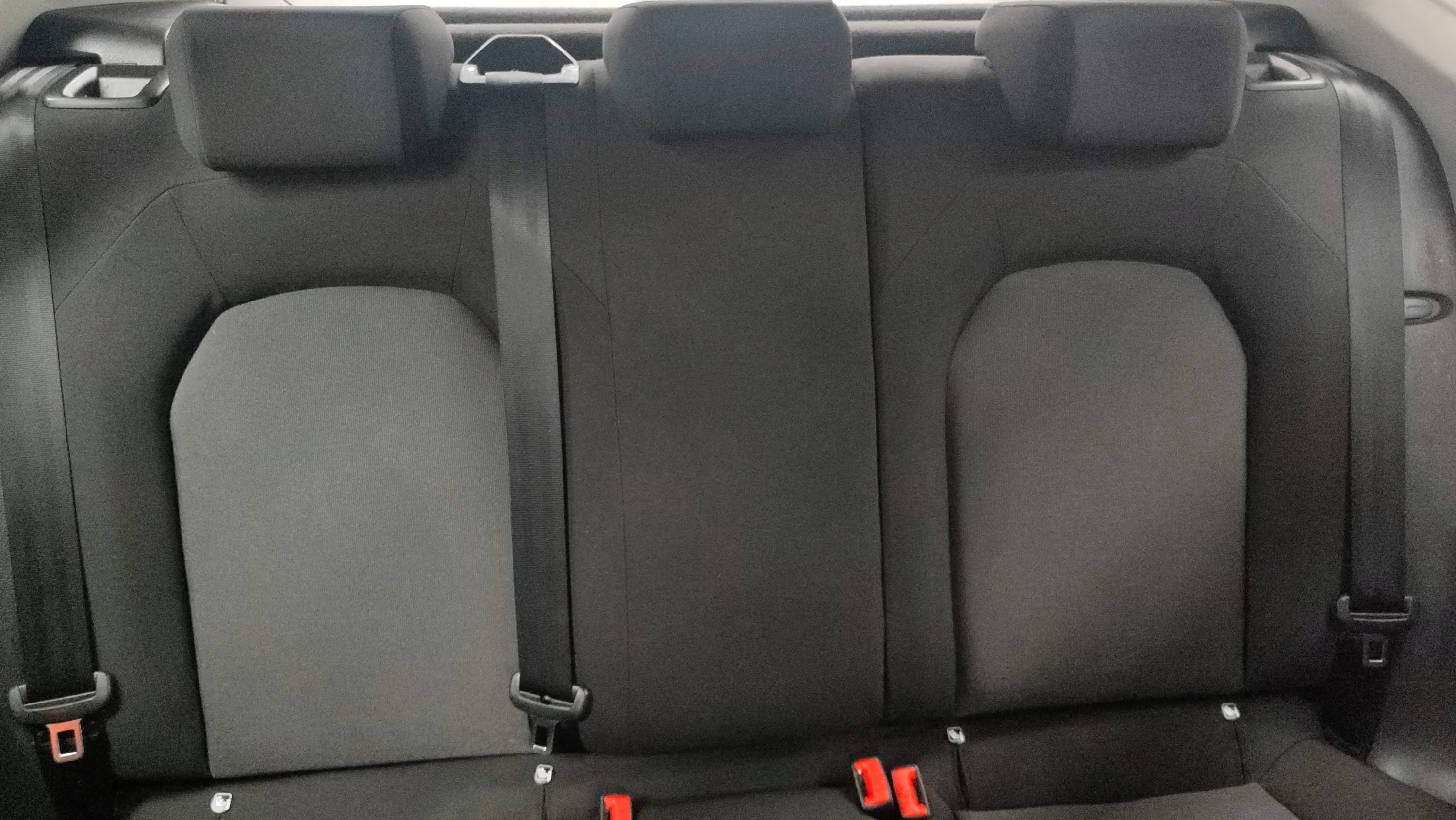 SEAT Arona 1.6 TDI Reference Plus Eco - foto 19