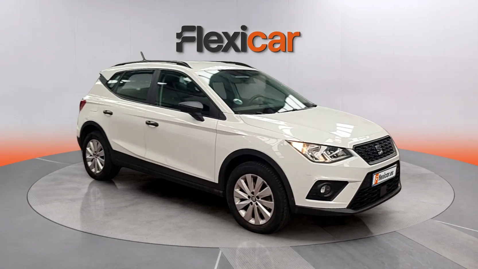 SEAT Arona 1.6 TDI Reference Plus Eco - foto 1