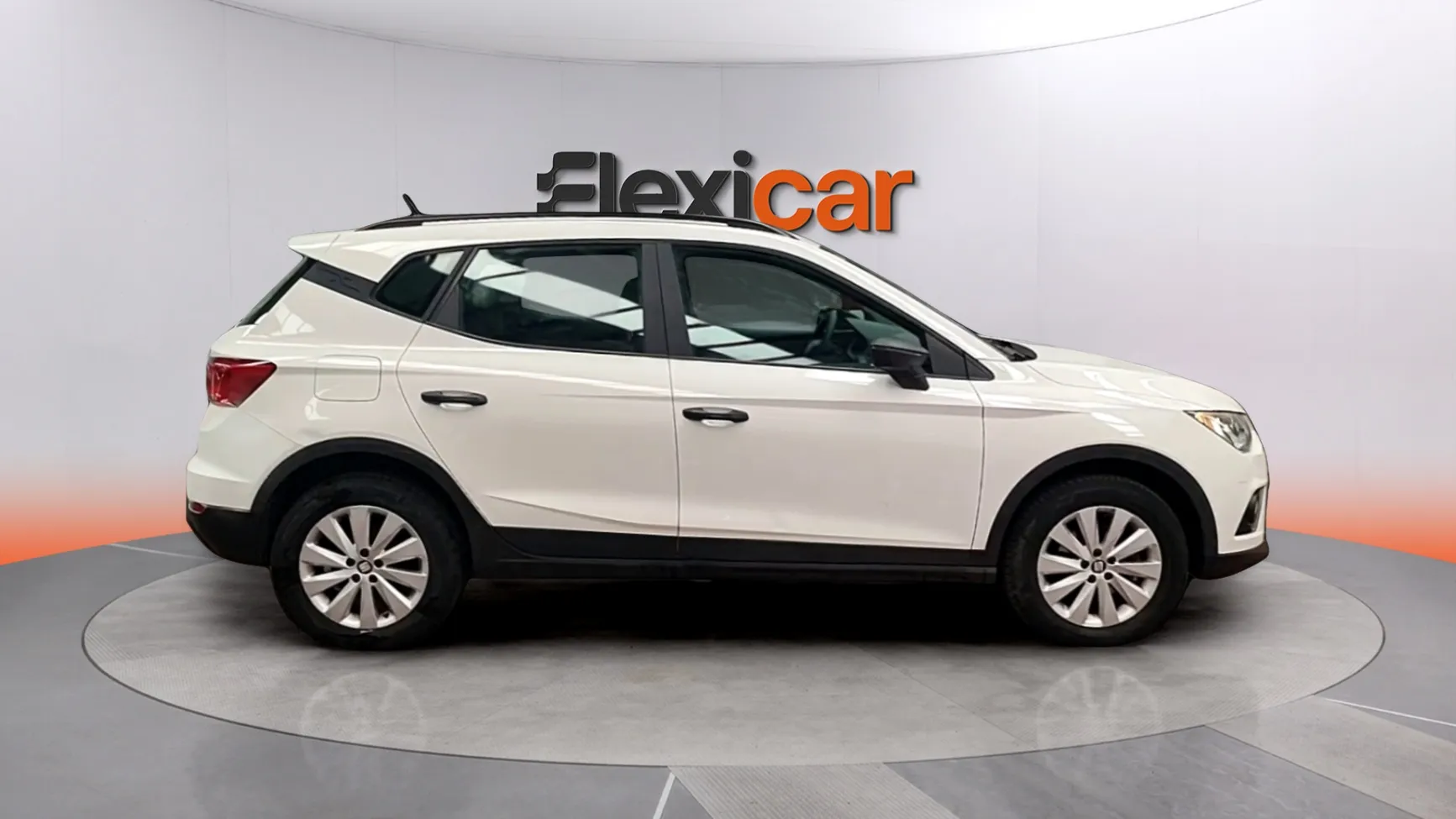 SEAT Arona 1.6 TDI Reference Plus Eco - foto 5