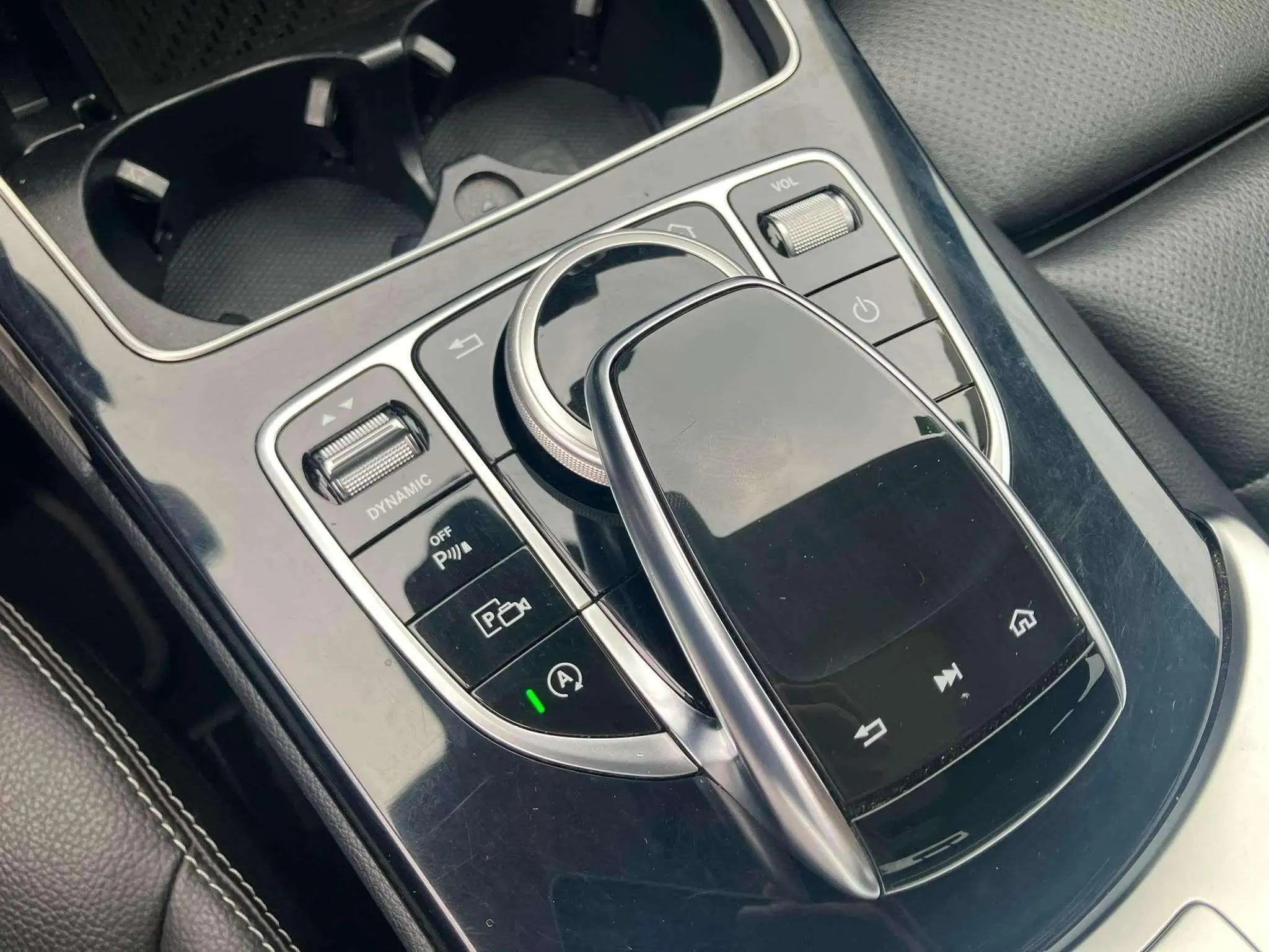 Mercedes-Benz Clase C C 300 d - foto 21
