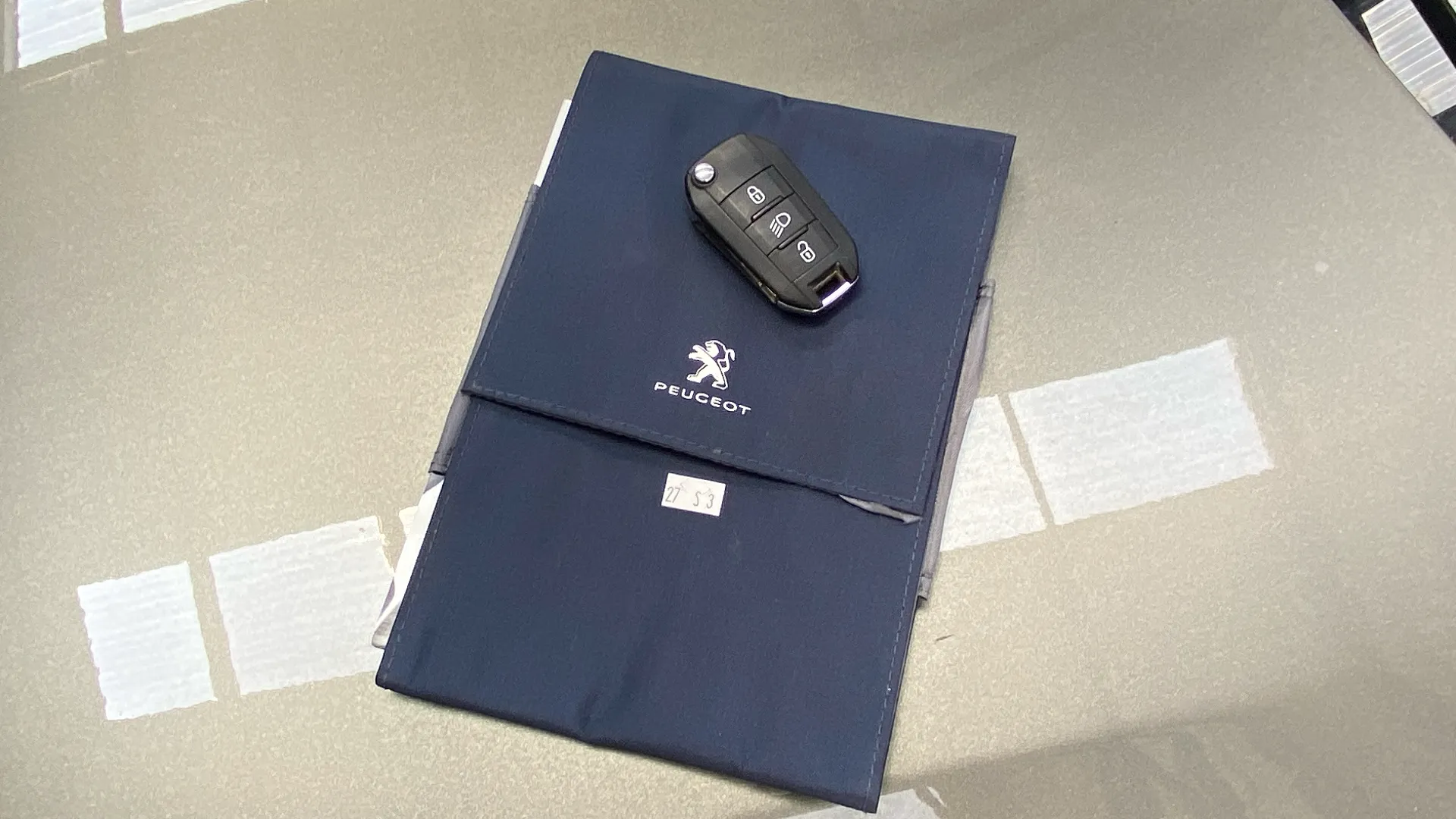 Peugeot 3008 1.5 BlueHDi Allure EAT8 - foto 18