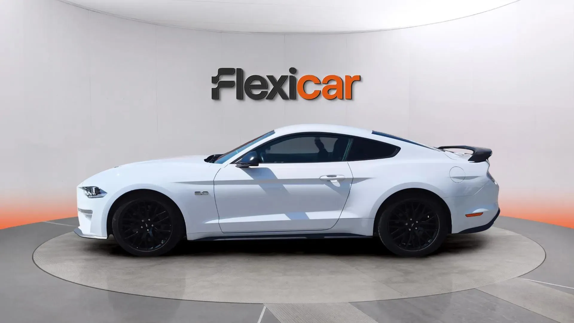 Ford Mustang 5.0 Ti-VCT V8 Mustang GT A.(Fast.) - foto 4