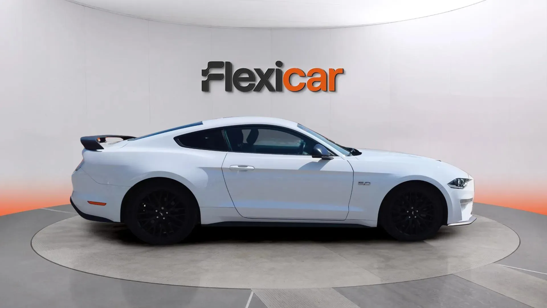 Ford Mustang 5.0 Ti-VCT V8 Mustang GT A.(Fast.) - foto 9
