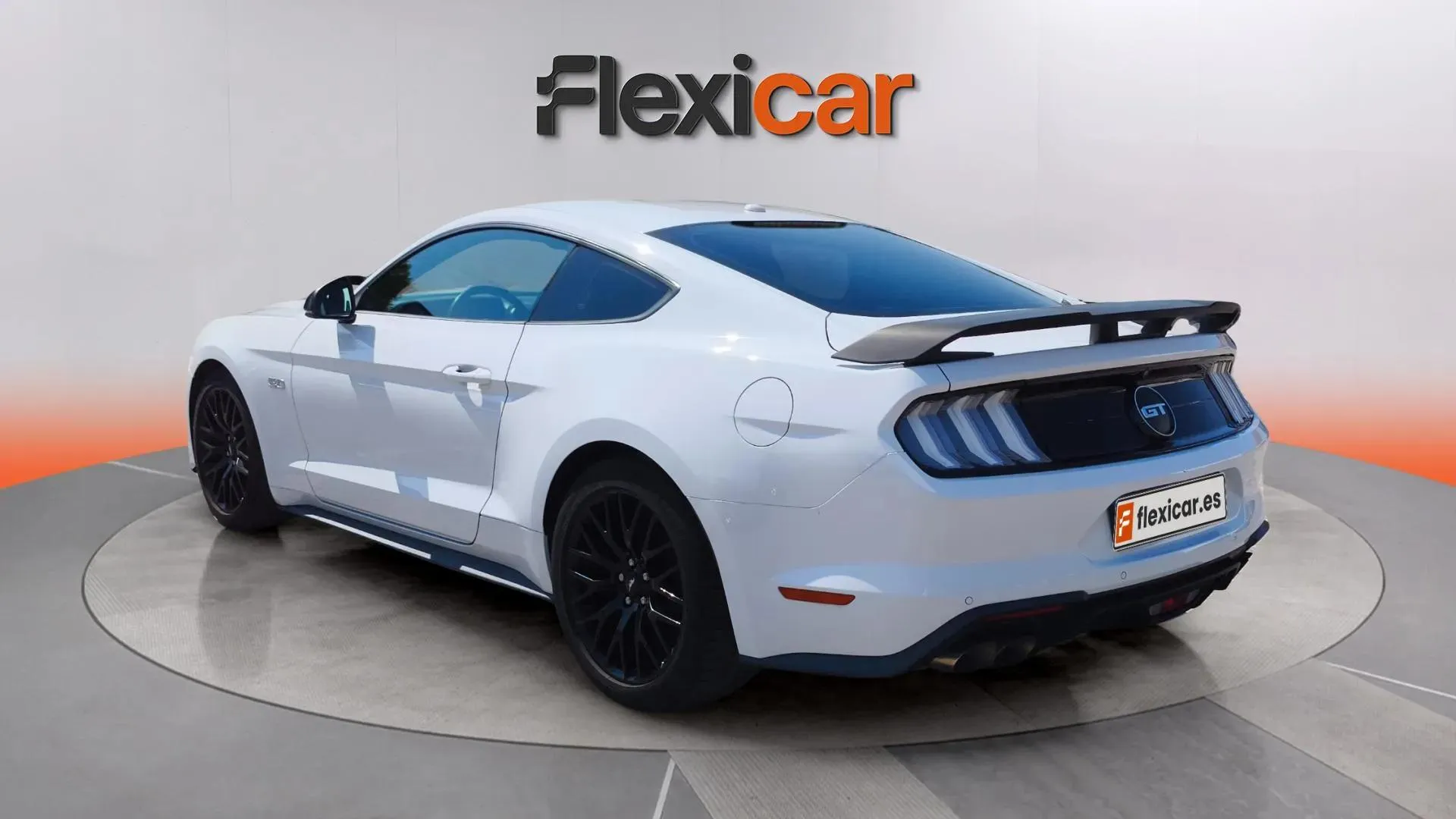 Ford Mustang 5.0 Ti-VCT V8 Mustang GT A.(Fast.) - foto 5