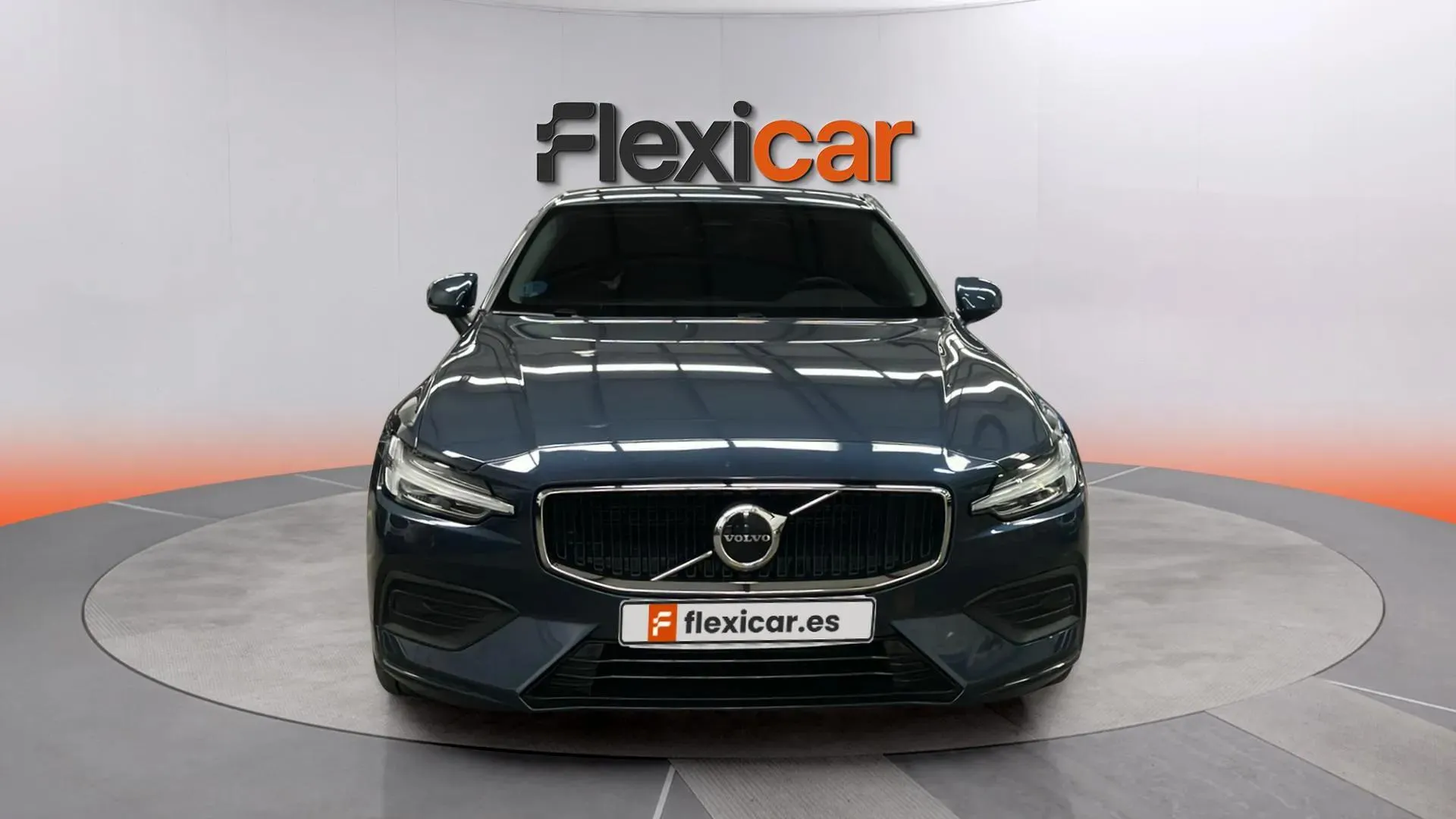 Volvo S60 B4(G) FWD Plus Dark - foto 2