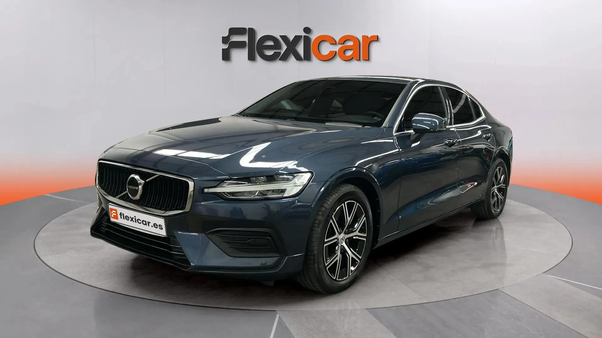 Volvo S60 B4(G) FWD Plus Dark - foto 3