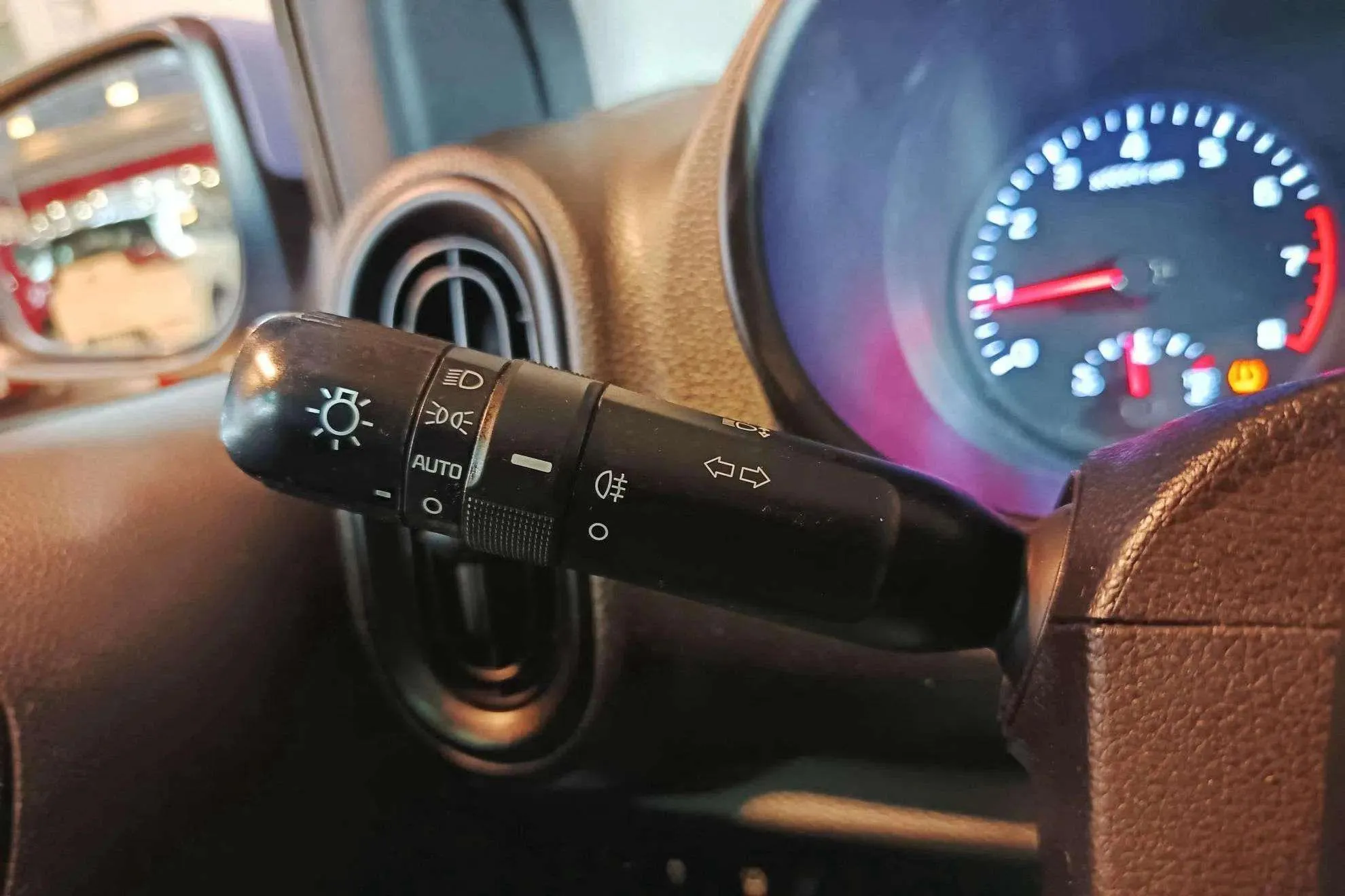 Kia Picanto 1.0 DPi Concept - foto 19