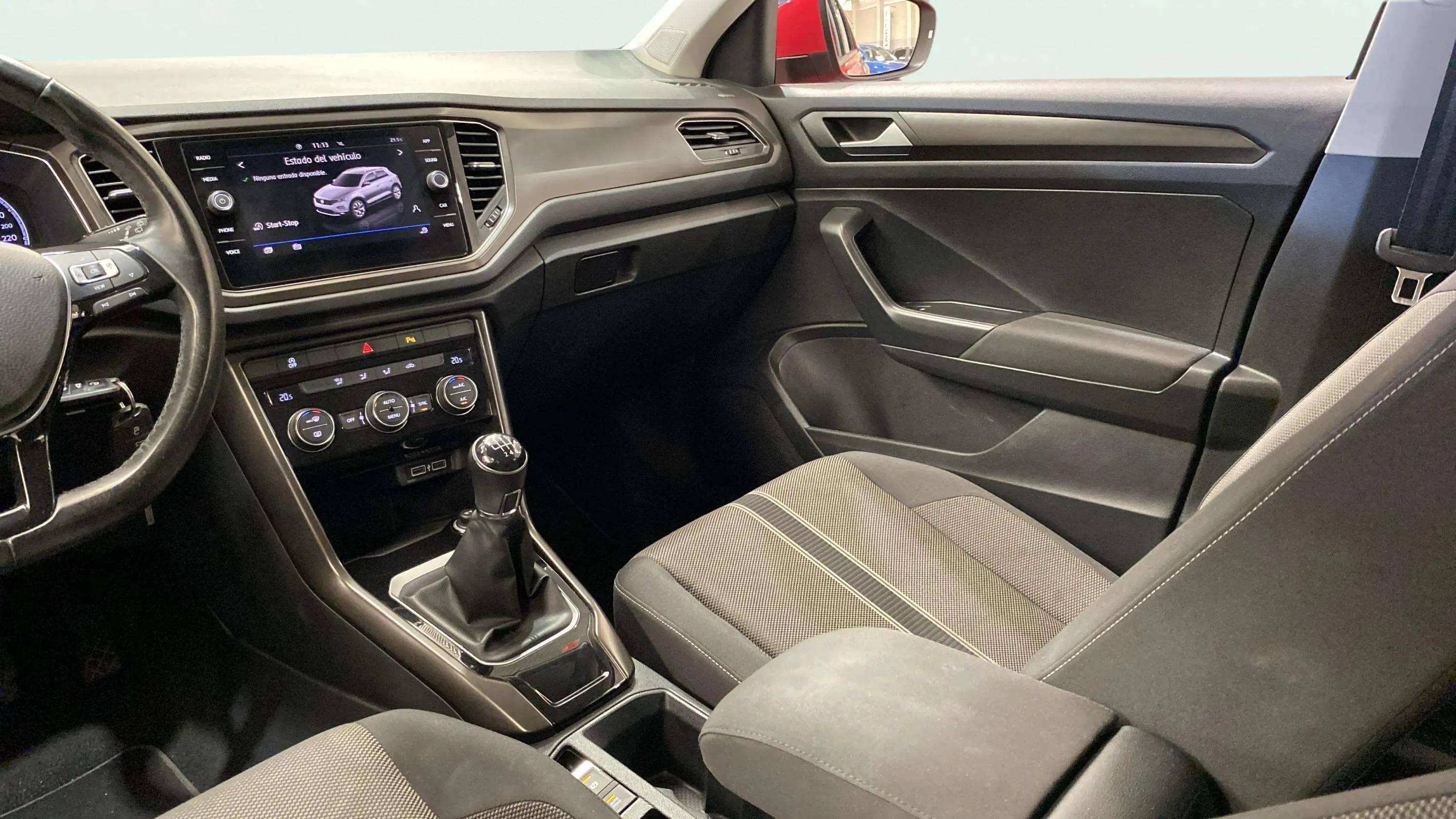 Volkswagen T-Roc Advance Style 1.5 TSI - foto 34