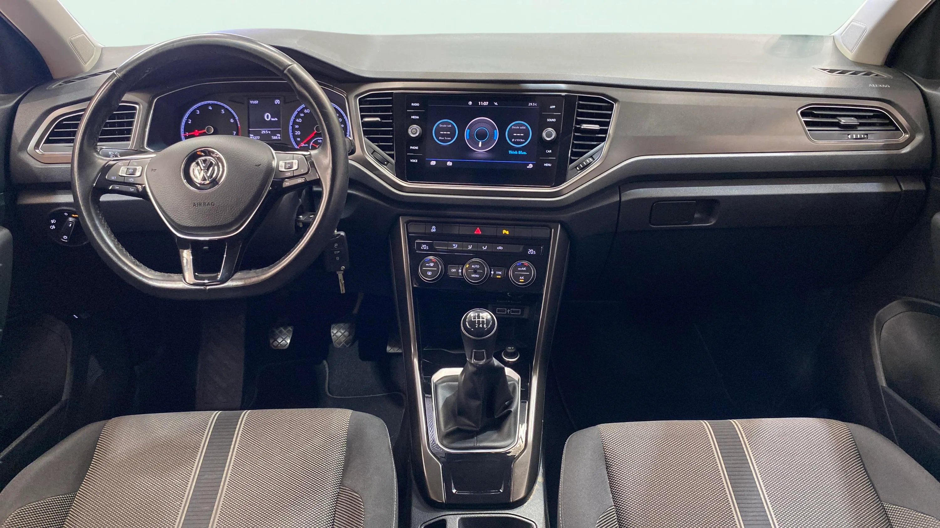 Volkswagen T-Roc Advance Style 1.5 TSI - foto 15