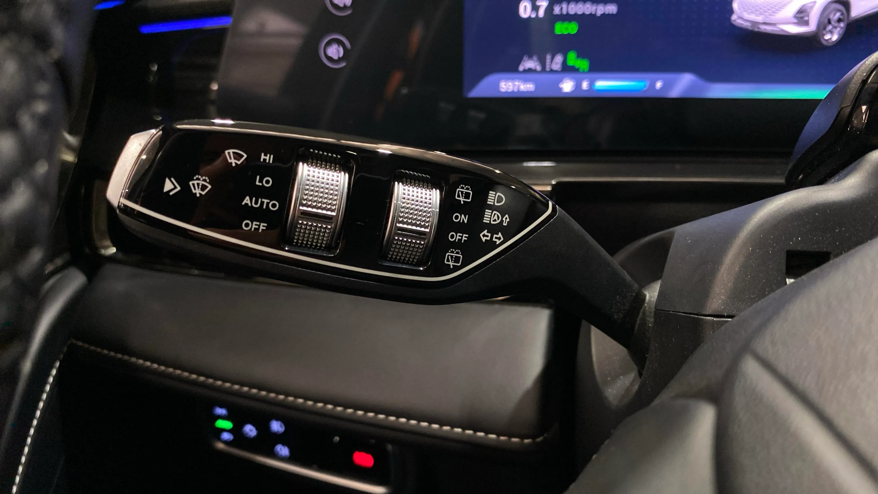 Omoda 5 Premium 1.6 T-GDi - foto 27