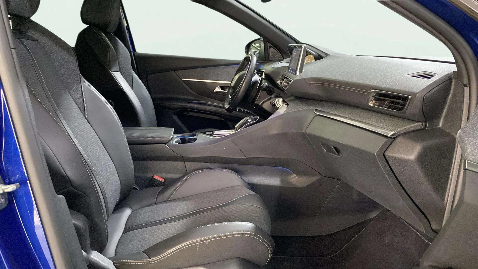 Peugeot 3008 GT Line BlueHDi EAT8 - foto 9
