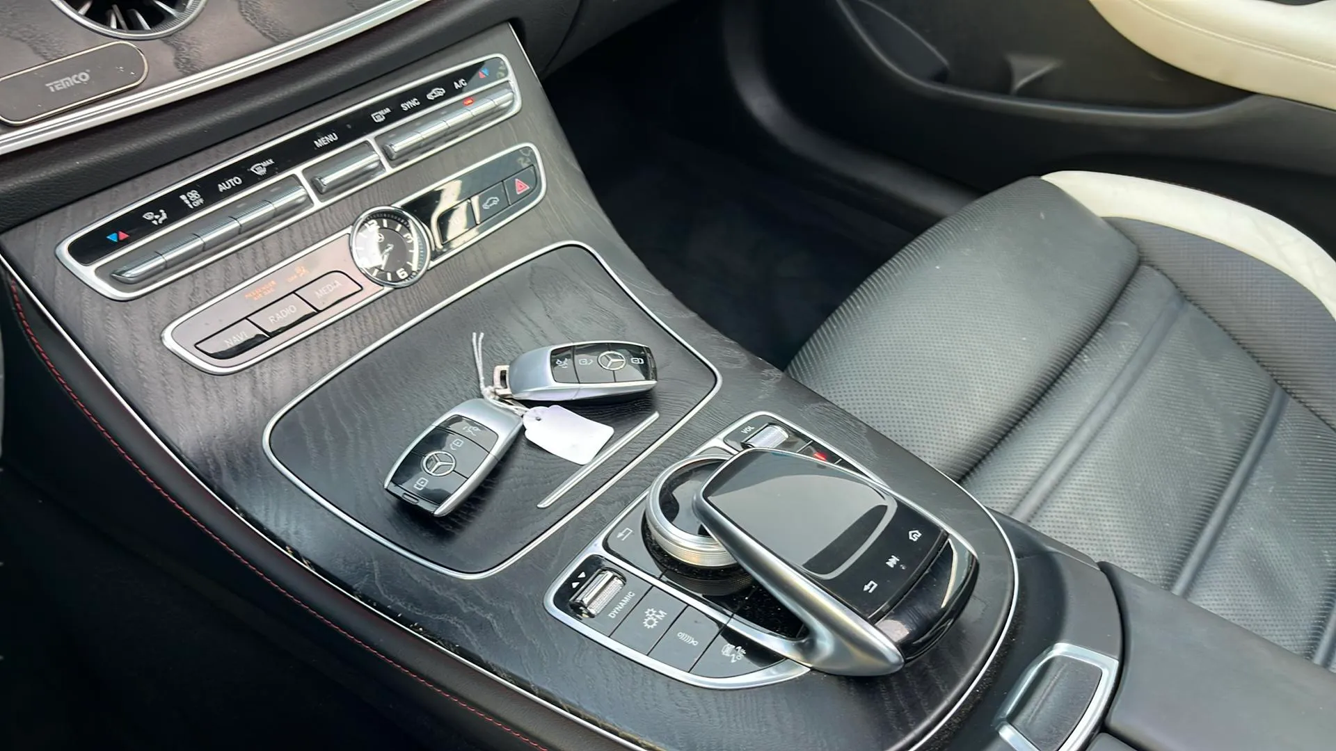 Mercedes-Benz Clase E Coupé Mercedes-AMG E 53 4MATIC+ - foto 19