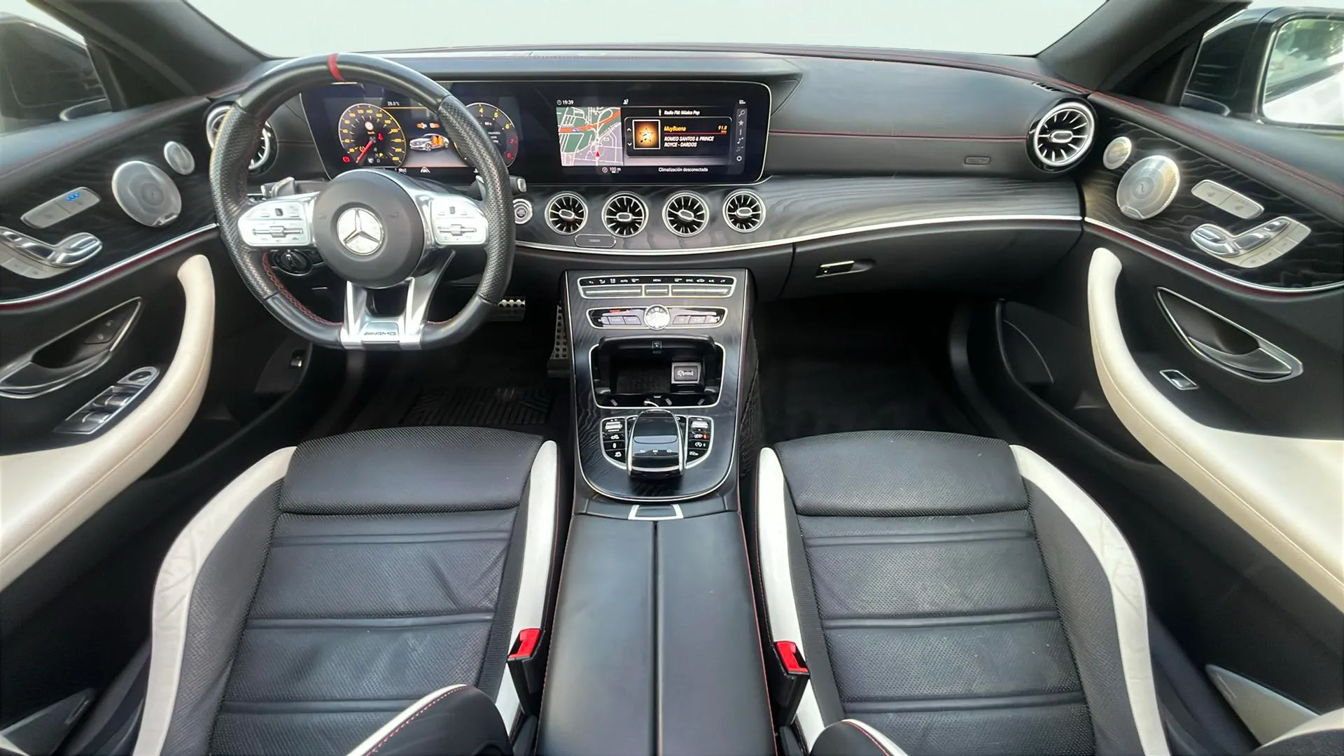 Mercedes-Benz Clase E Coupé Mercedes-AMG E 53 4MATIC+ - foto 16