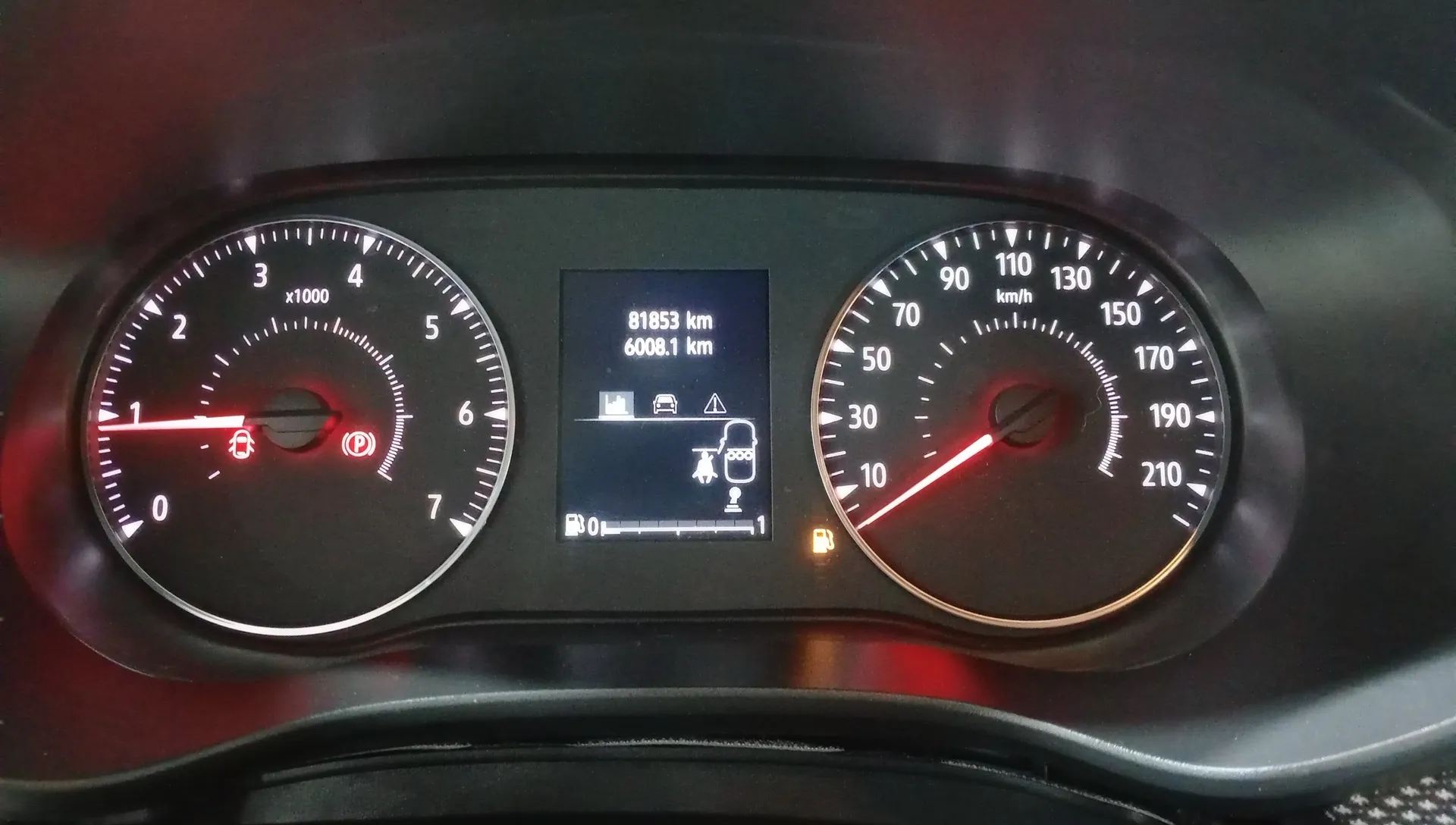 Dacia Sandero Essential TCe - foto 13