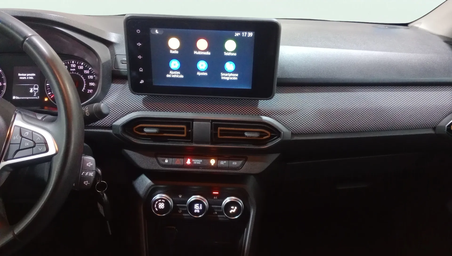 Dacia Sandero Essential TCe - foto 10