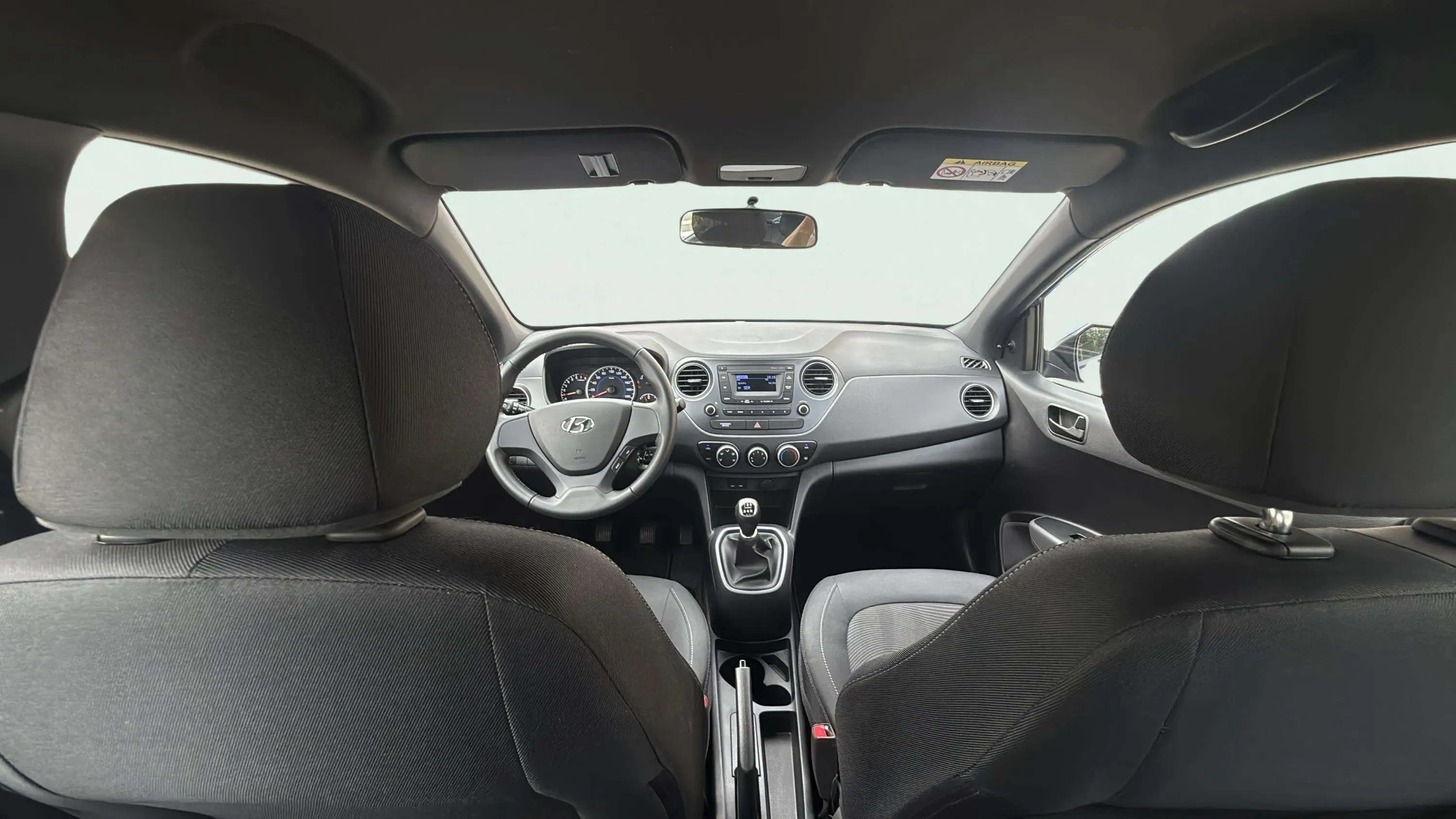 Hyundai i10 1.0 Go! - foto 12