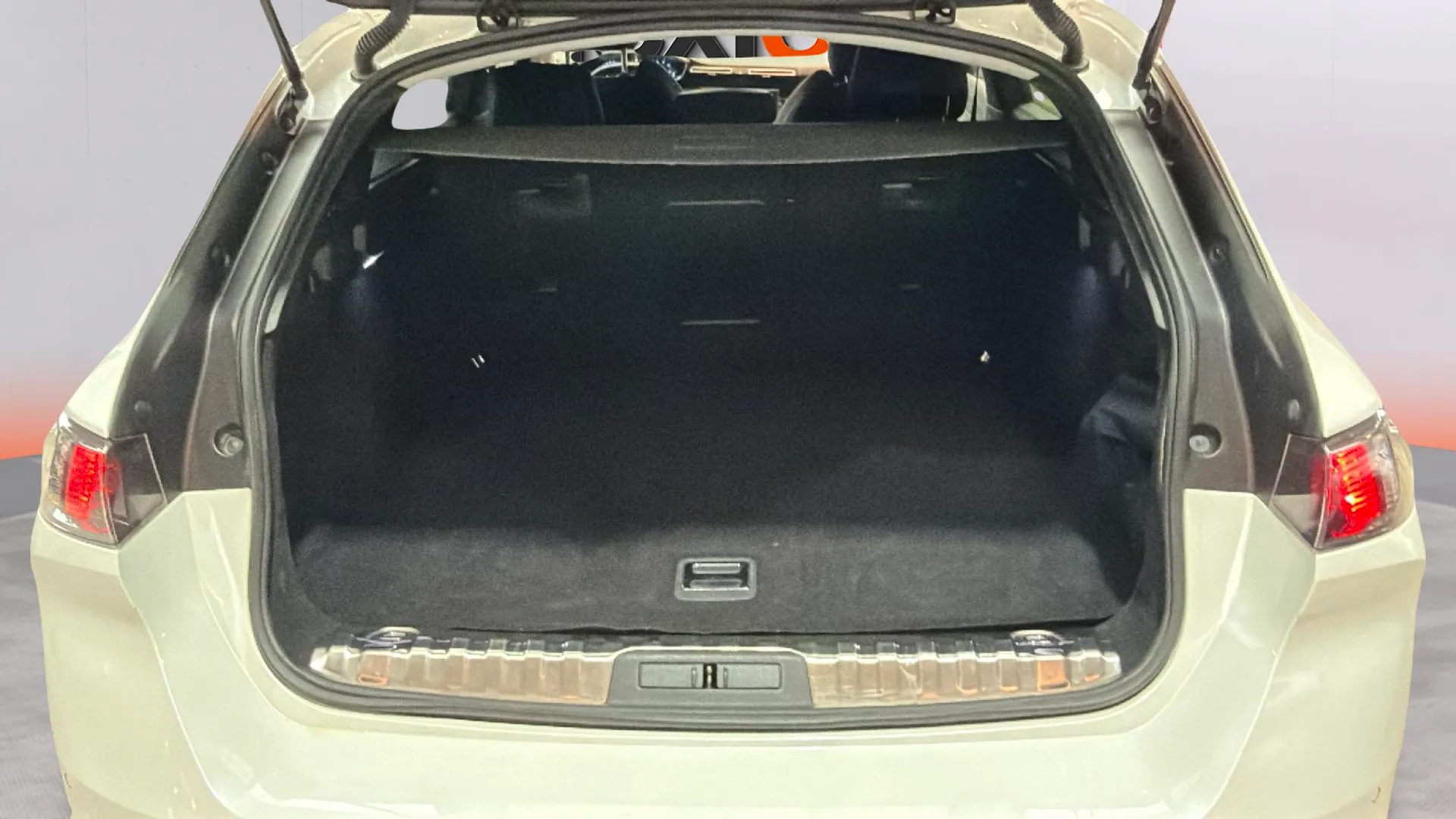 Peugeot 508 SW Active Pack PureTech 180 EAT8 - foto 20